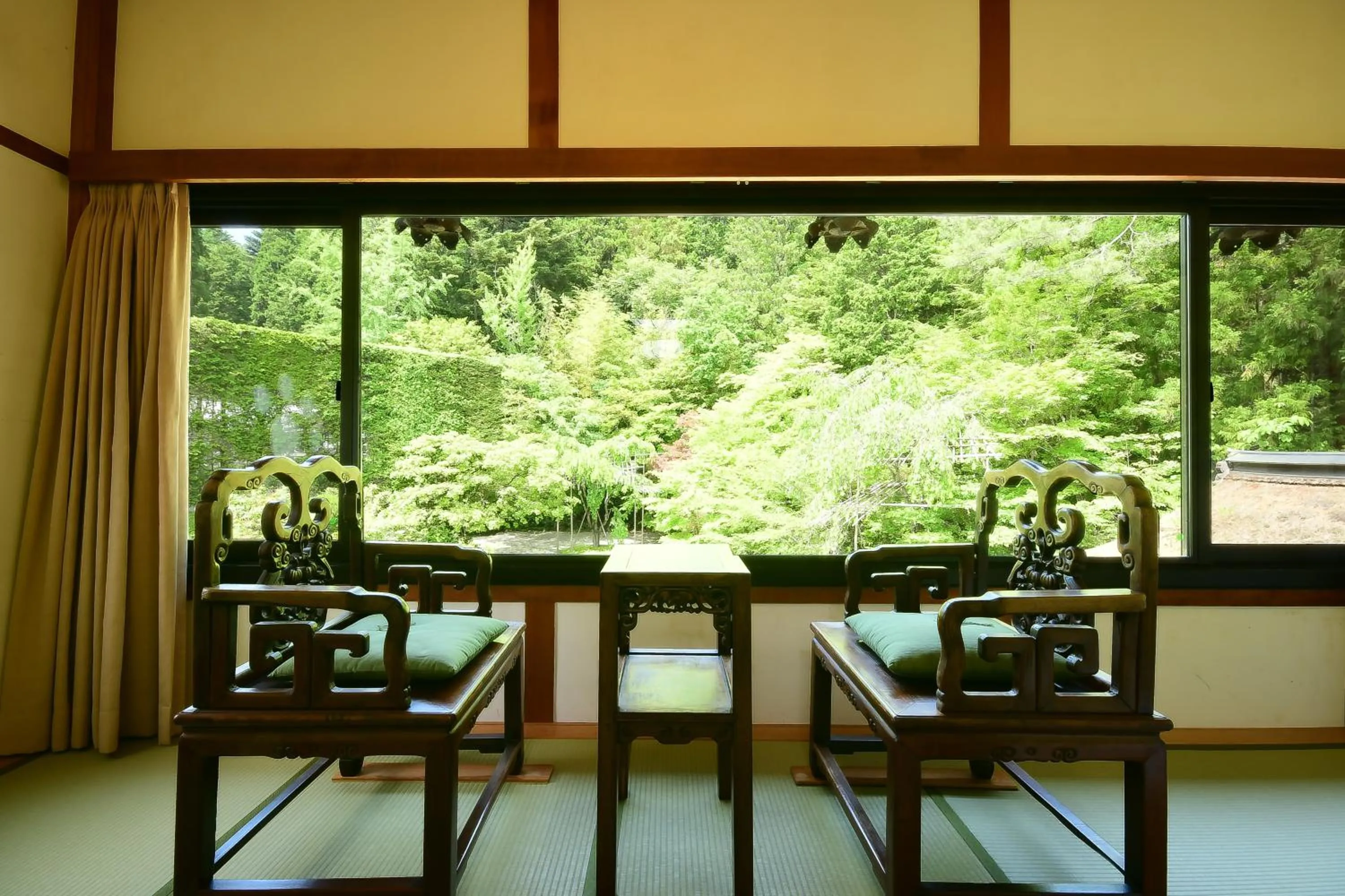 View (from property/room) in 高野山 宿坊 総持院 -Koyasan Shukubo Sojiin-