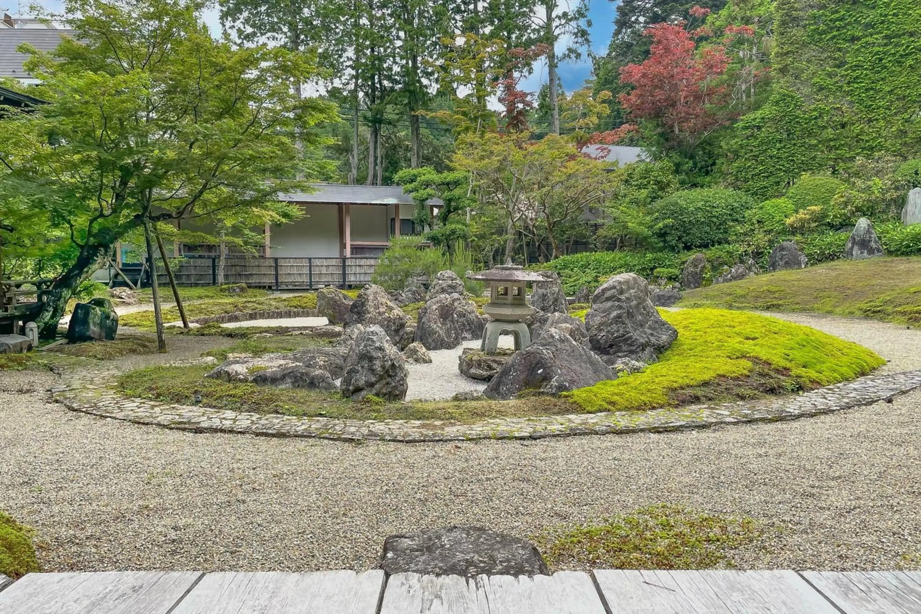 View (from property/room) in 高野山 宿坊 総持院 -Koyasan Shukubo Sojiin-