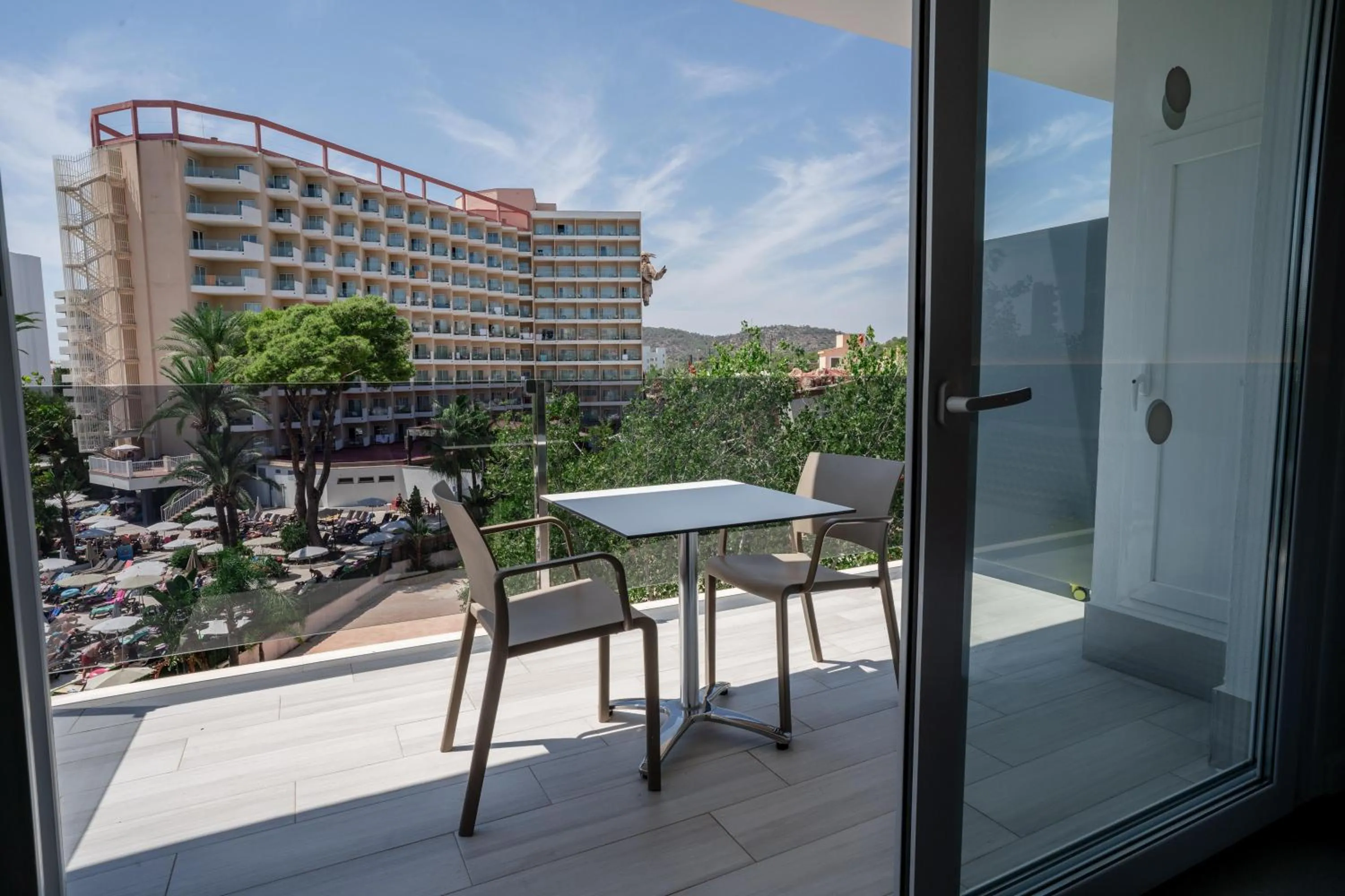 Photo of the whole room in INN Mallorca Aparthotel