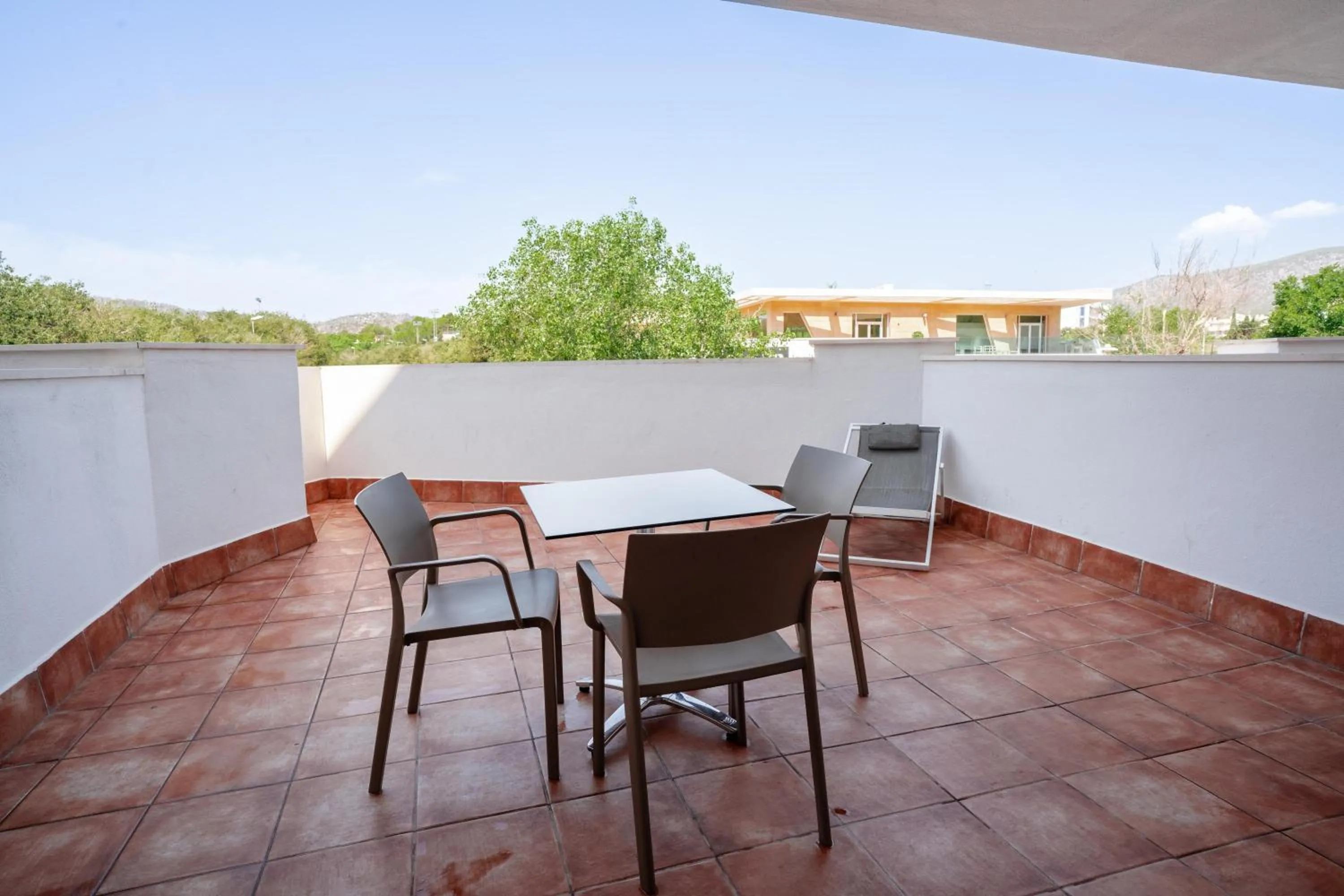 Photo of the whole room in INN Mallorca Aparthotel