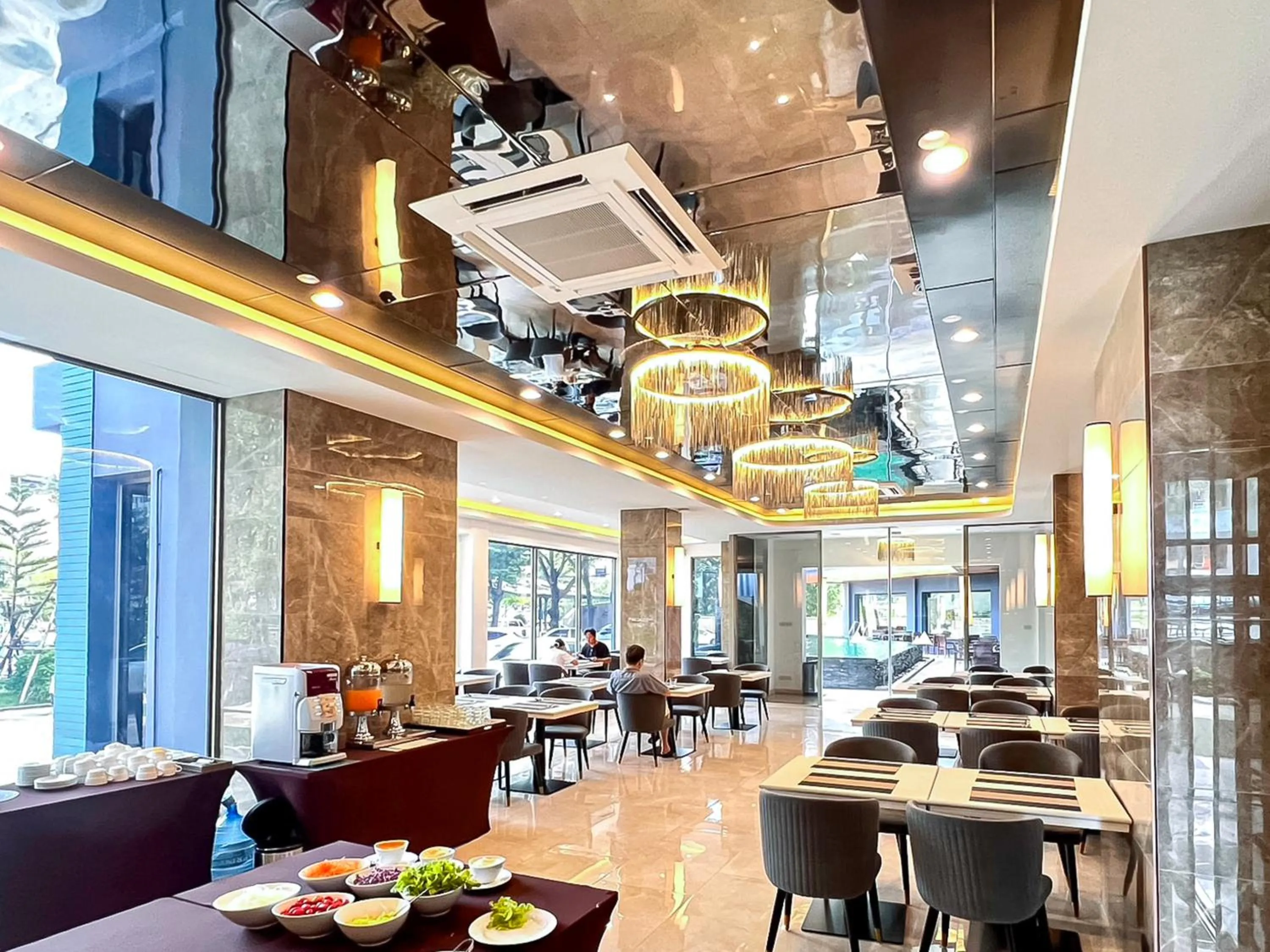 Dining area in The Proud Exclusive Hotel-SHA Plus