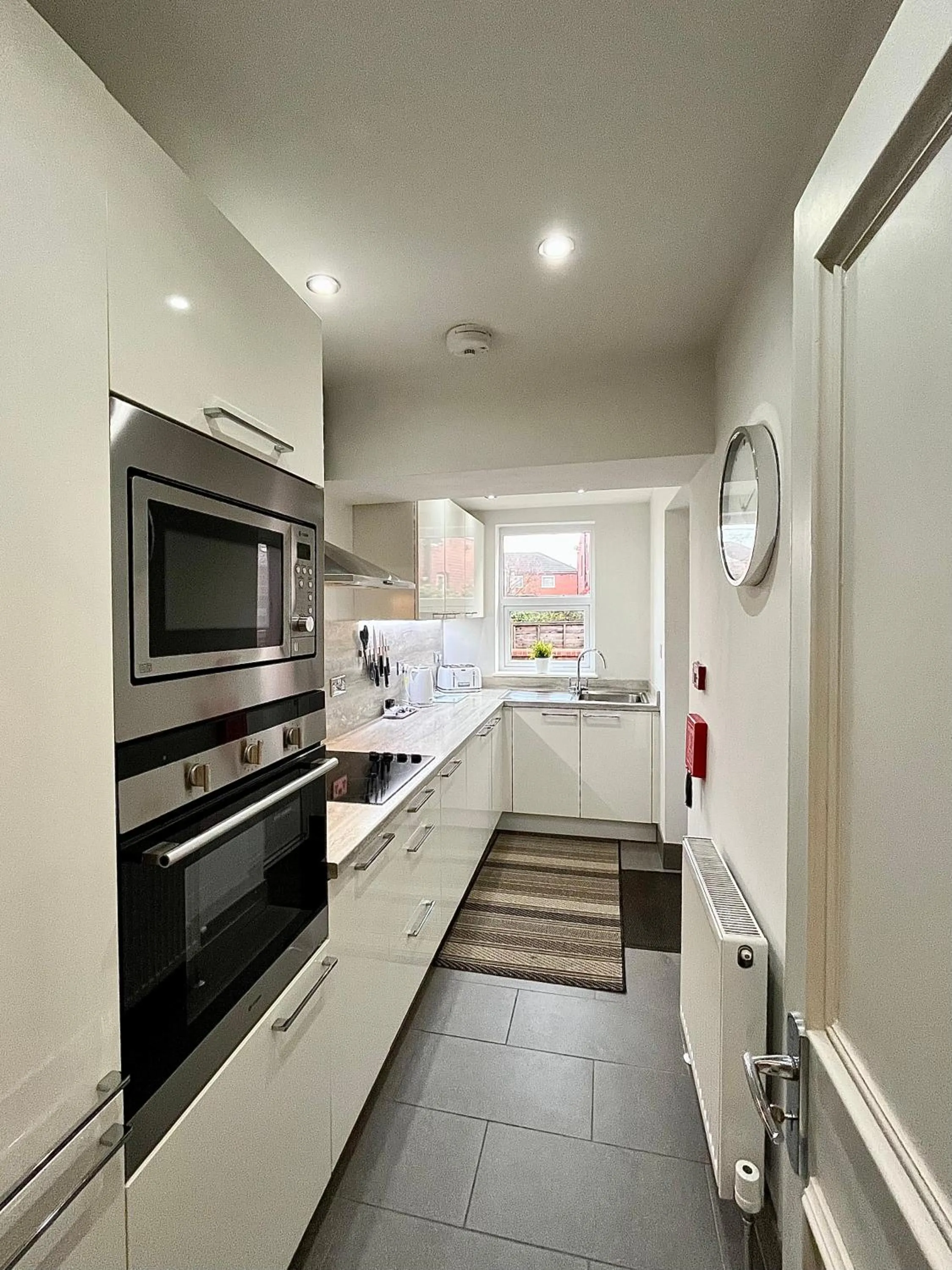 Kitchen or kitchenette in Mode Apartments St Annes