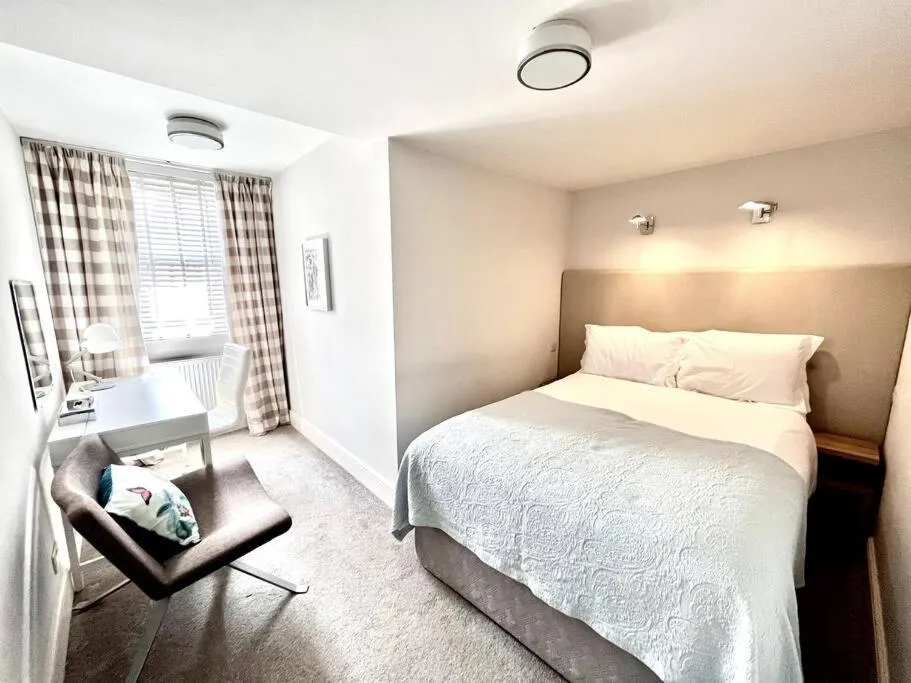 Bed in Mode Apartments St Annes