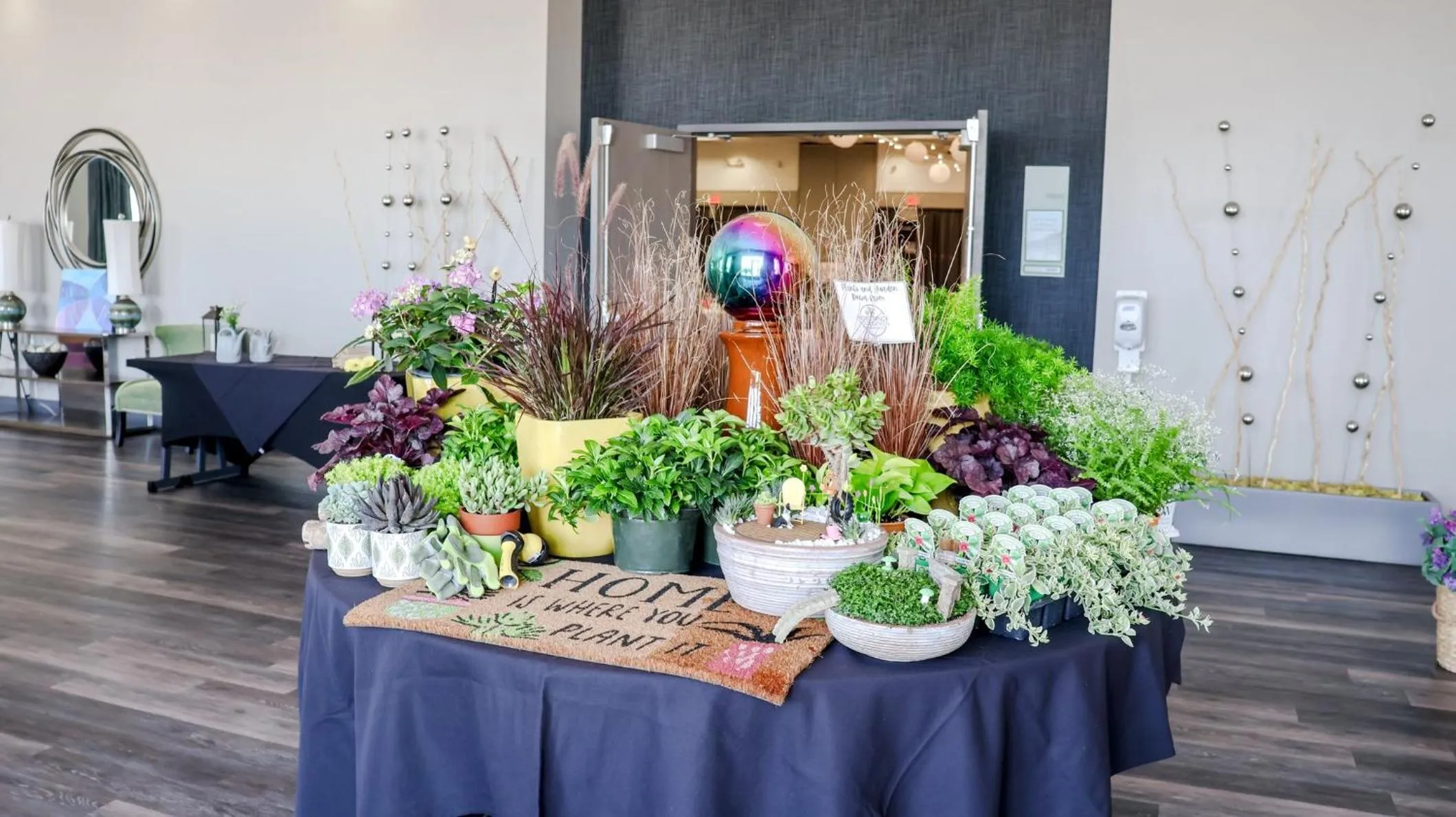 Meeting/conference room in Holiday Inn & Suites Peoria at Grand Prairie by IHG