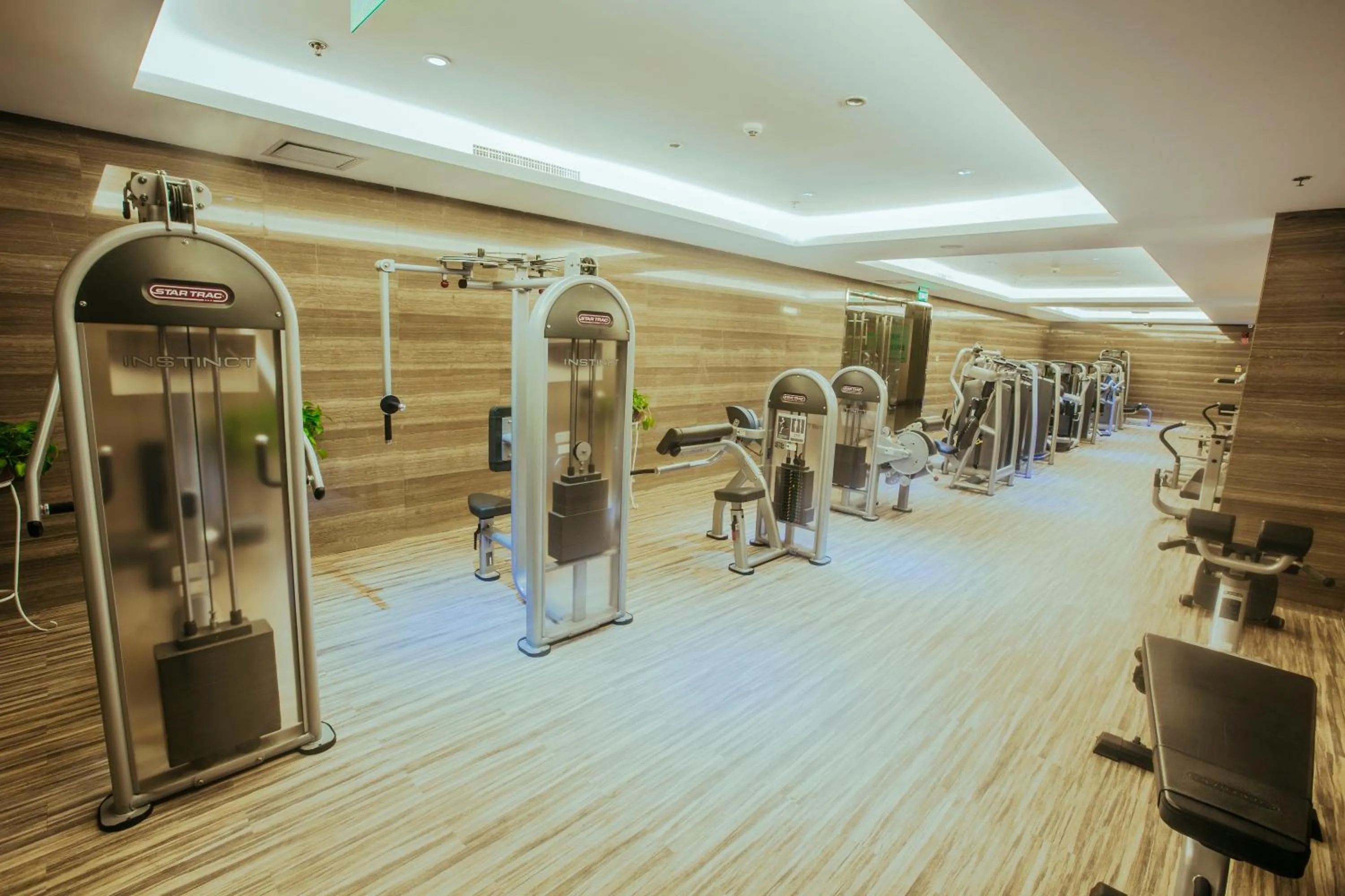 Spa and wellness centre/facilities, Fitness Center/Facilities in Holiday Inn Xi'an Big Goose Pagoda, an IHG Hotel