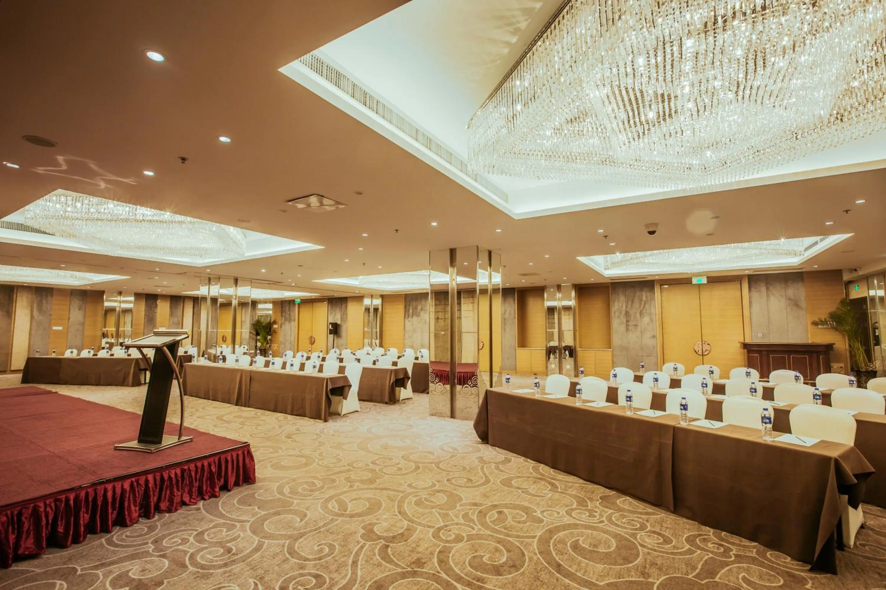 Banquet/Function facilities, Banquet Facilities in Holiday Inn Xi'an Big Goose Pagoda, an IHG Hotel