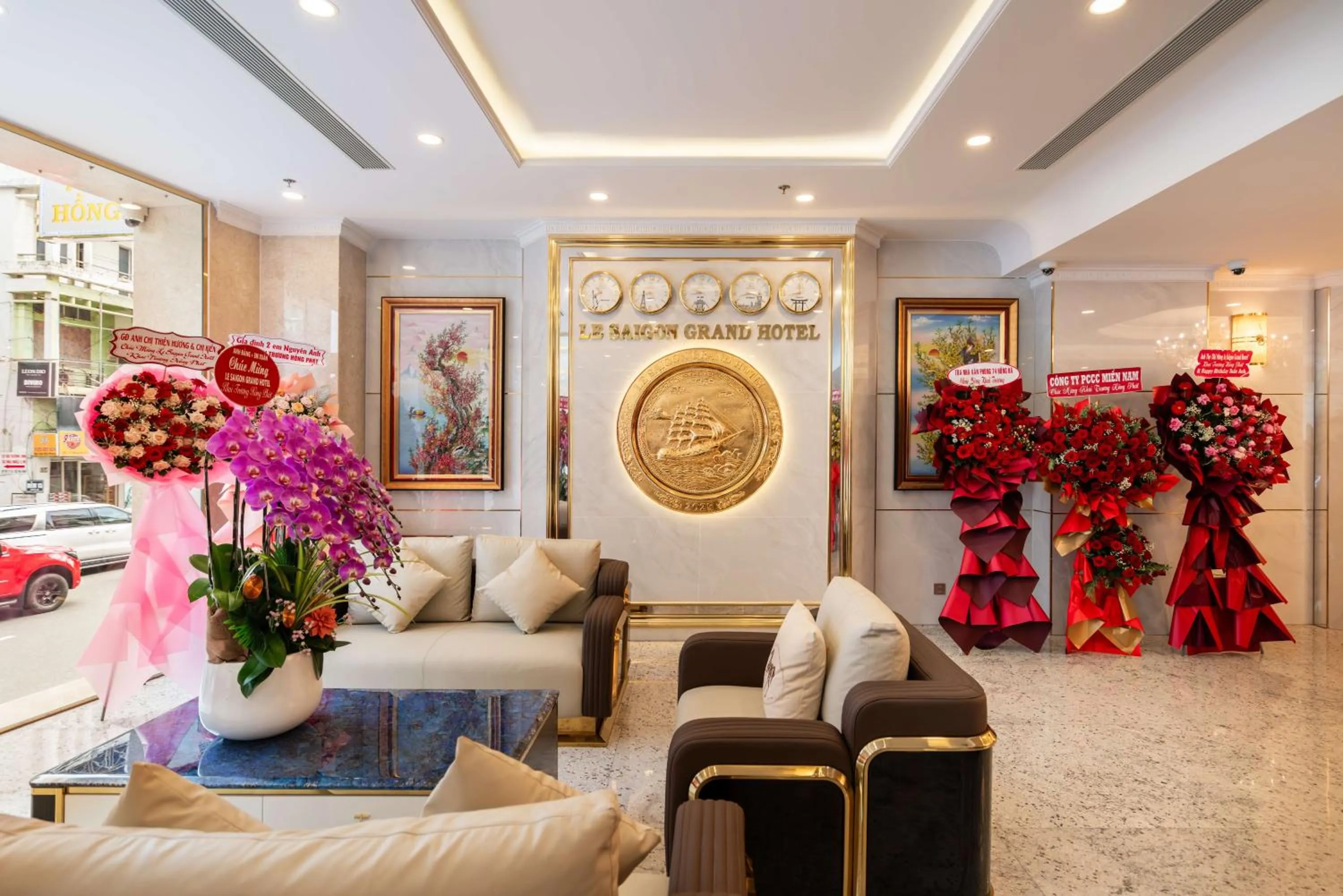 Le Saigon Grand Hotel