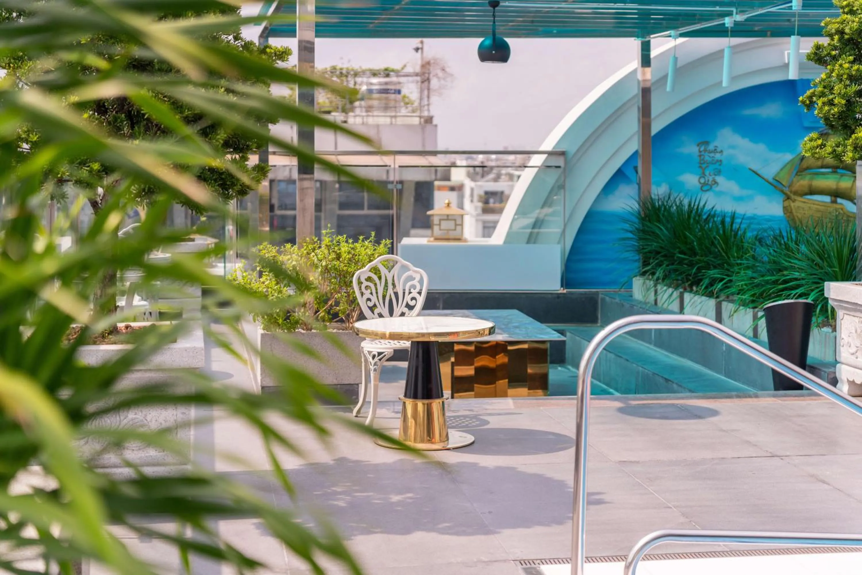 Le Saigon Grand Hotel