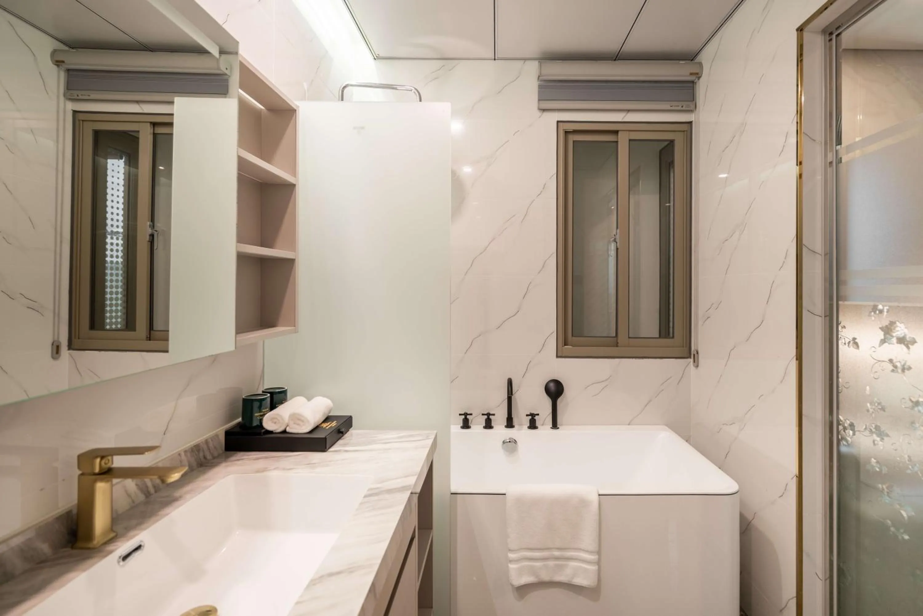 Le Saigon Grand Hotel