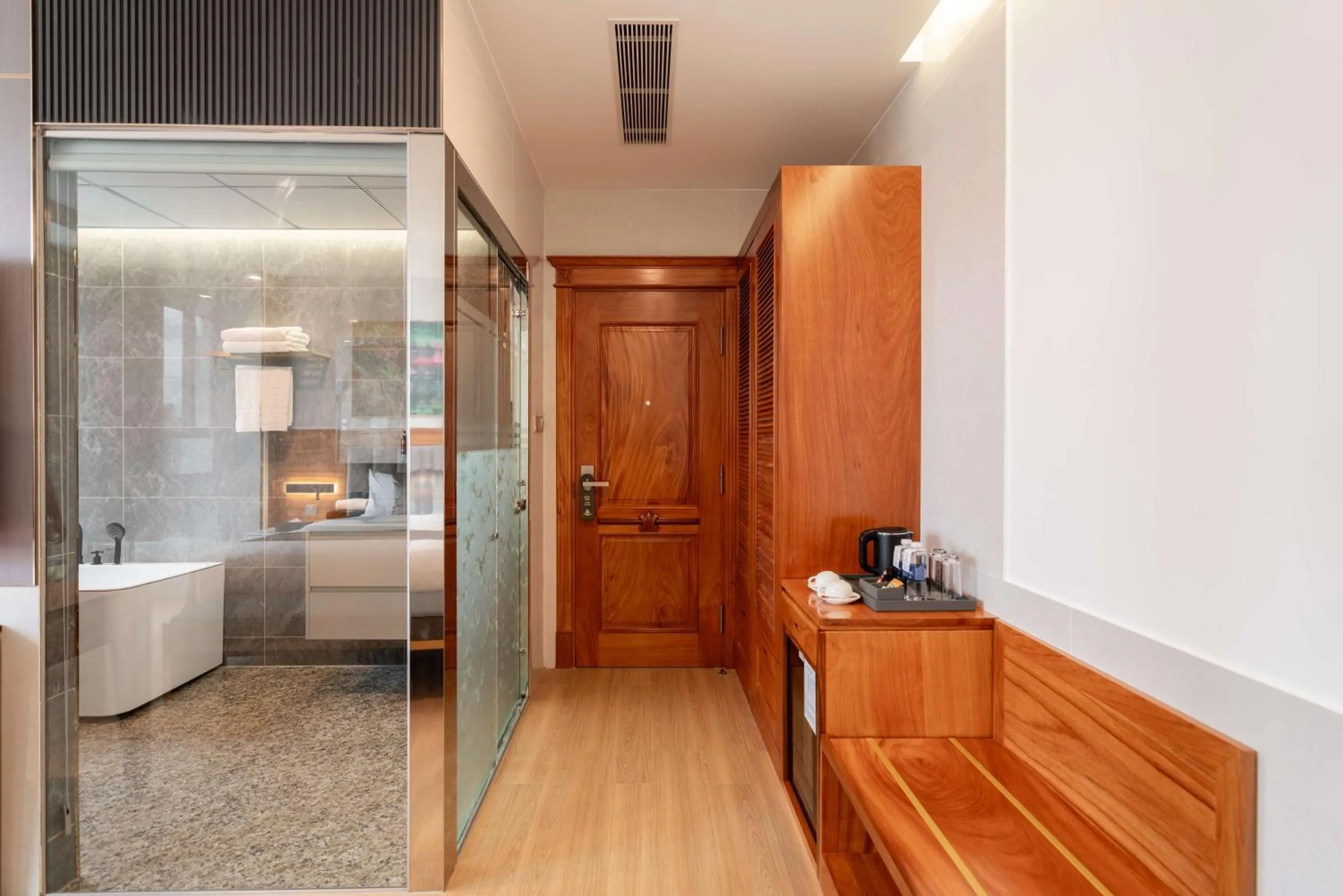 Le Saigon Grand Hotel