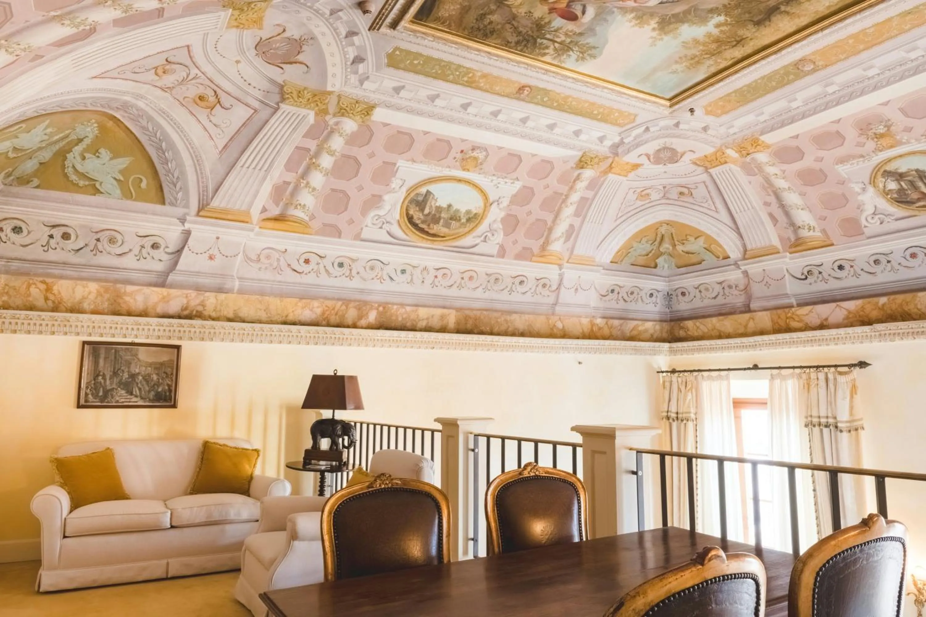 Photo of the whole room in Grand Hotel Continental Siena - Starhotels Collezione