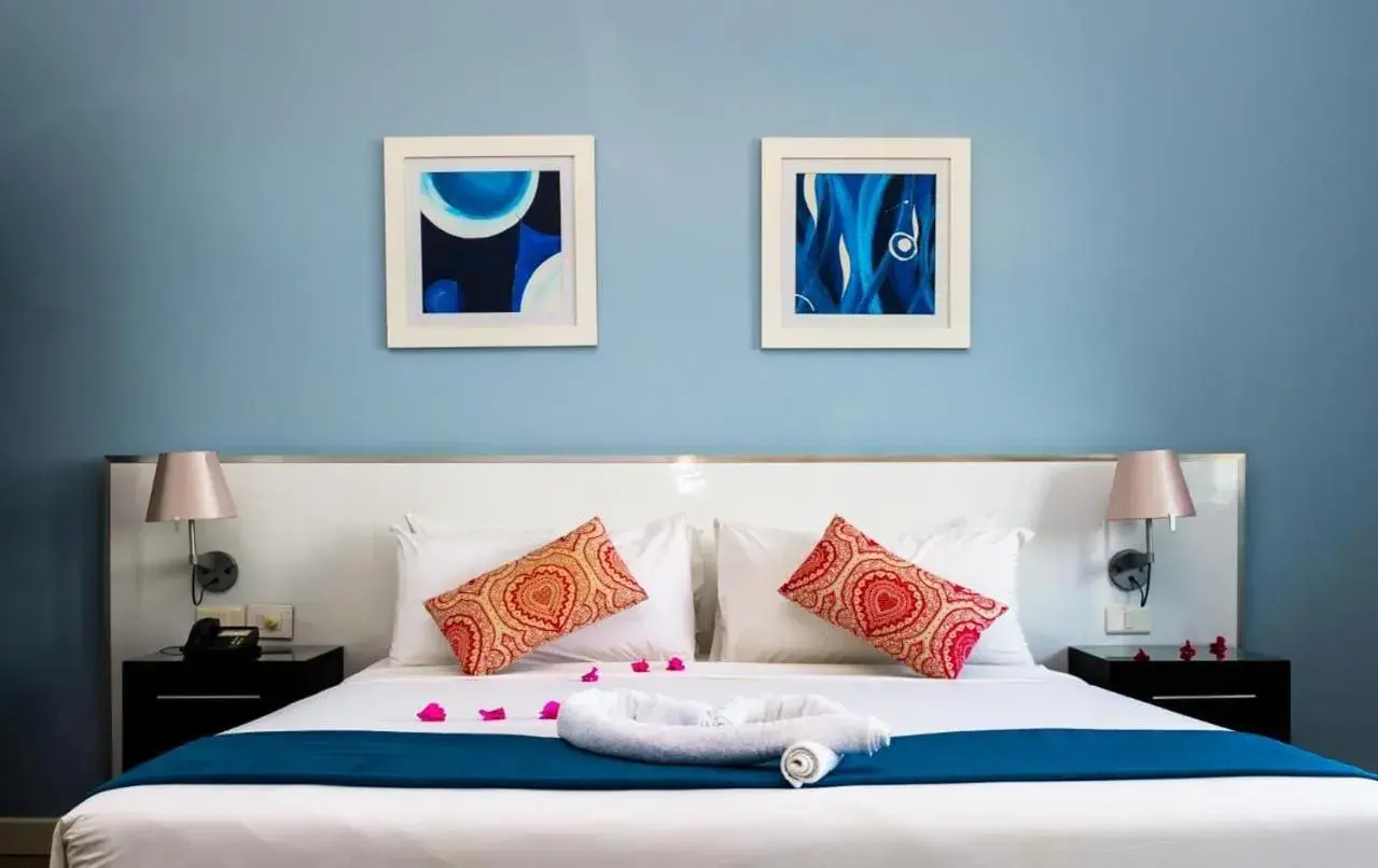 Executive King Room with Balcony and Sea View in Hotel Dona Ana Executive King Room with Balcony and Sea View in Hotel Dona Ana