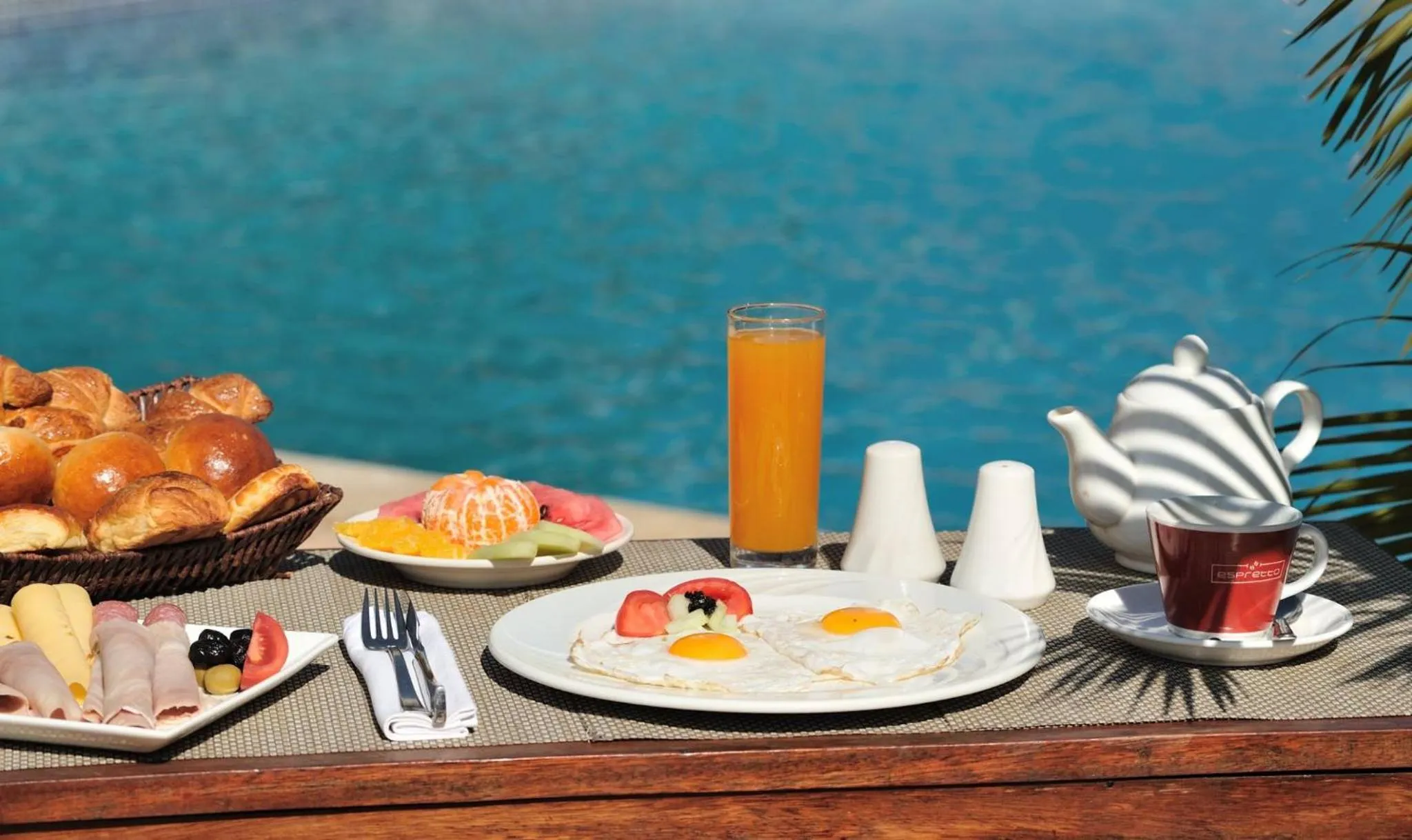 Breakfast in Pullman Lubumbashi Grand Karavia.