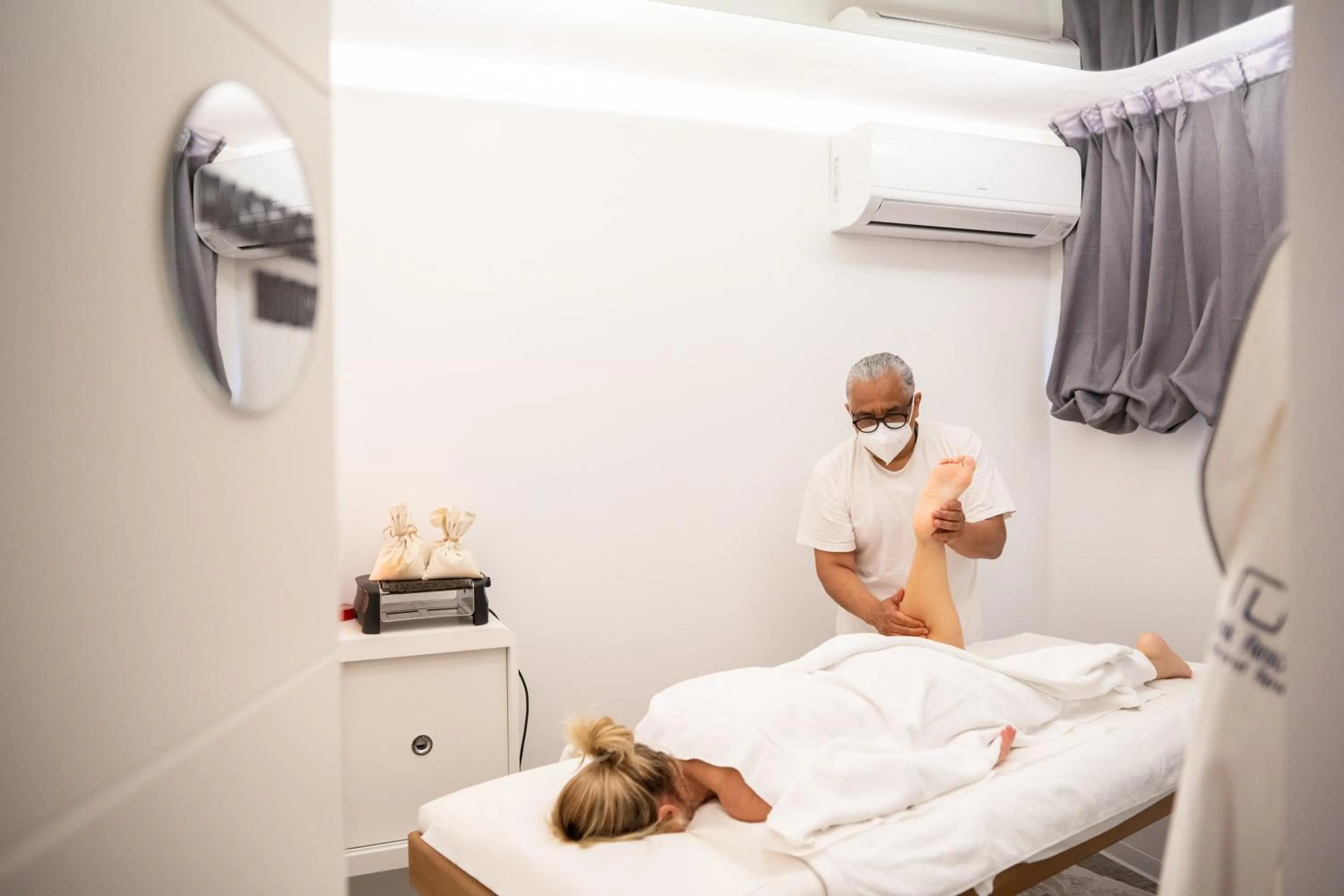 Massage in iConic Wellness Resort & Spa