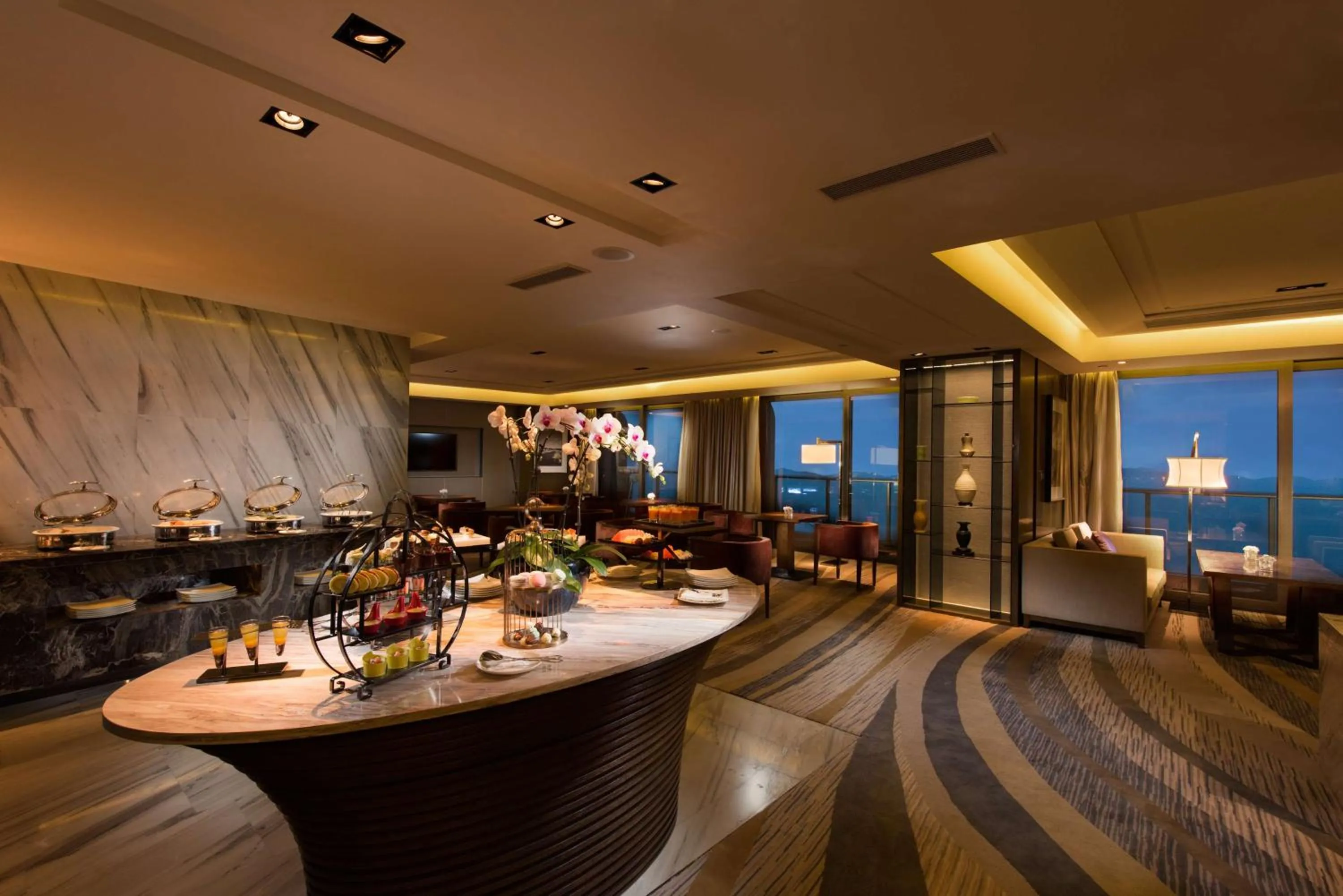 Lobby or reception in Hilton Zhoushan