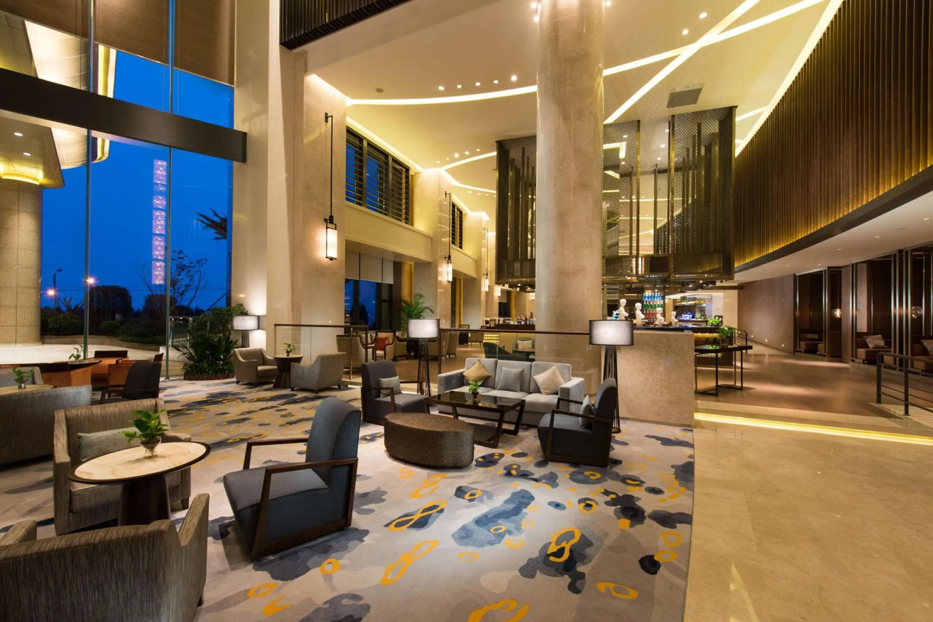 Lobby or reception in Hilton Zhoushan