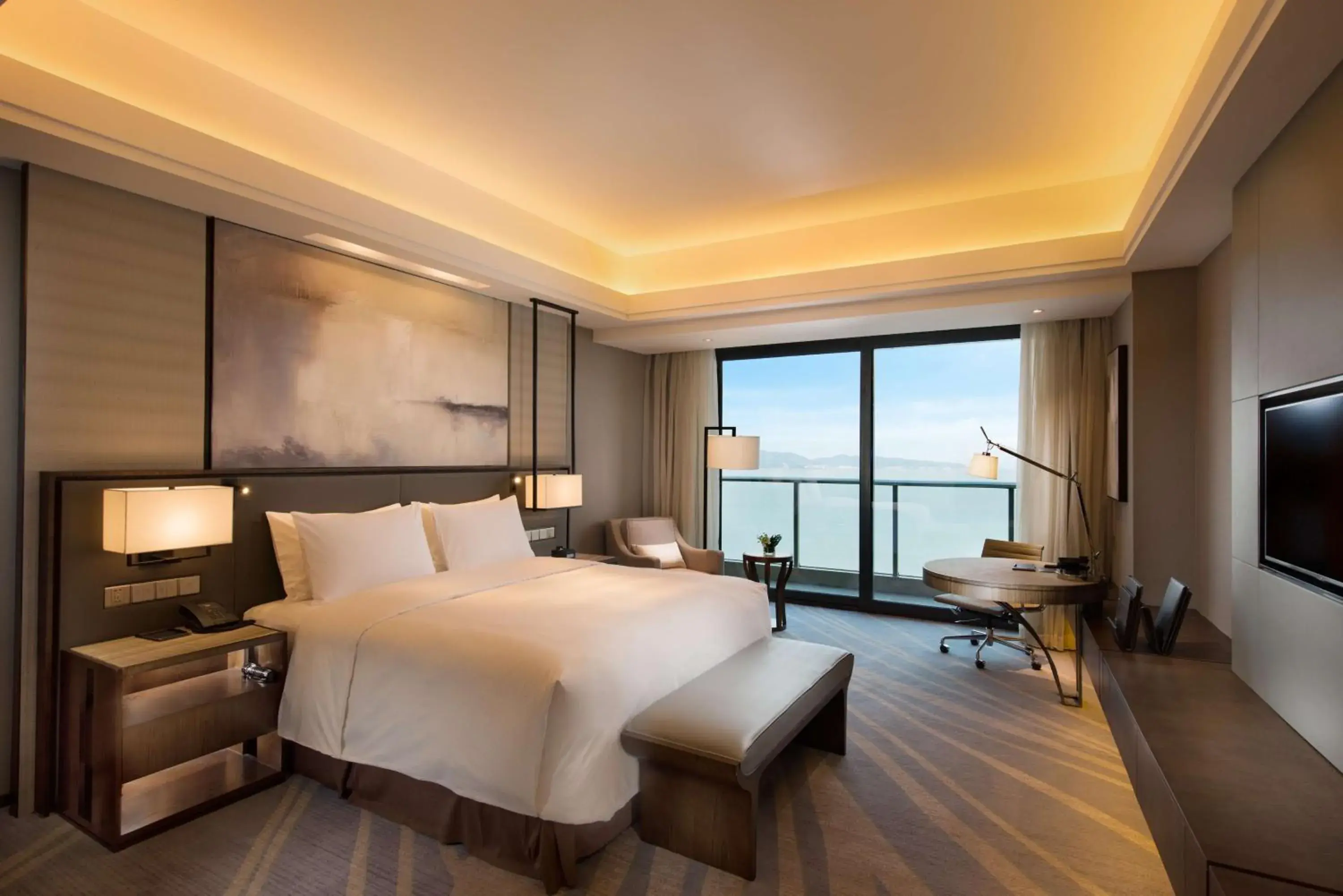 Executive Sea View King Room in Hilton Zhoushan Executive Sea View King Room in Hilton Zhoushan