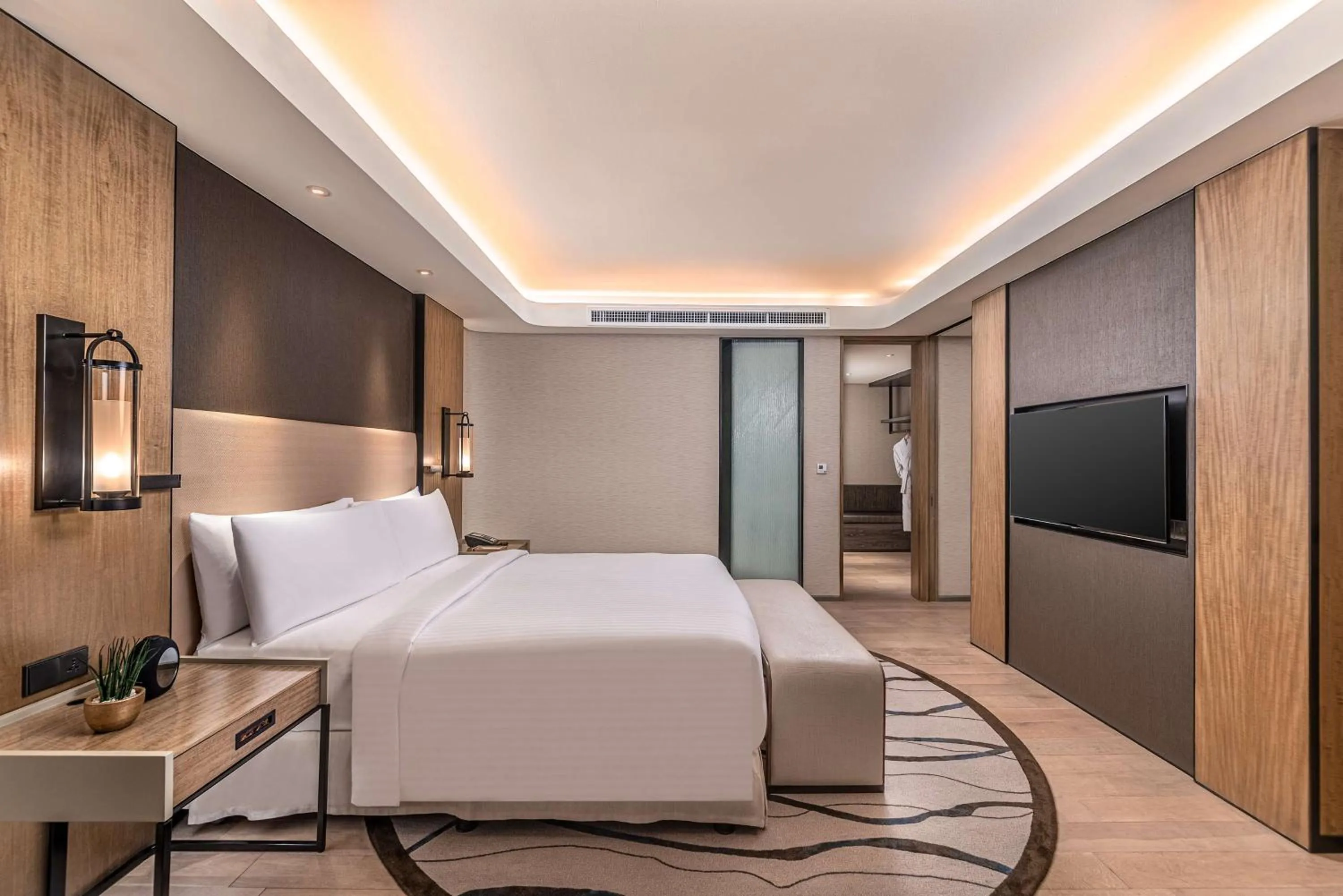 Bed in Conrad Manila