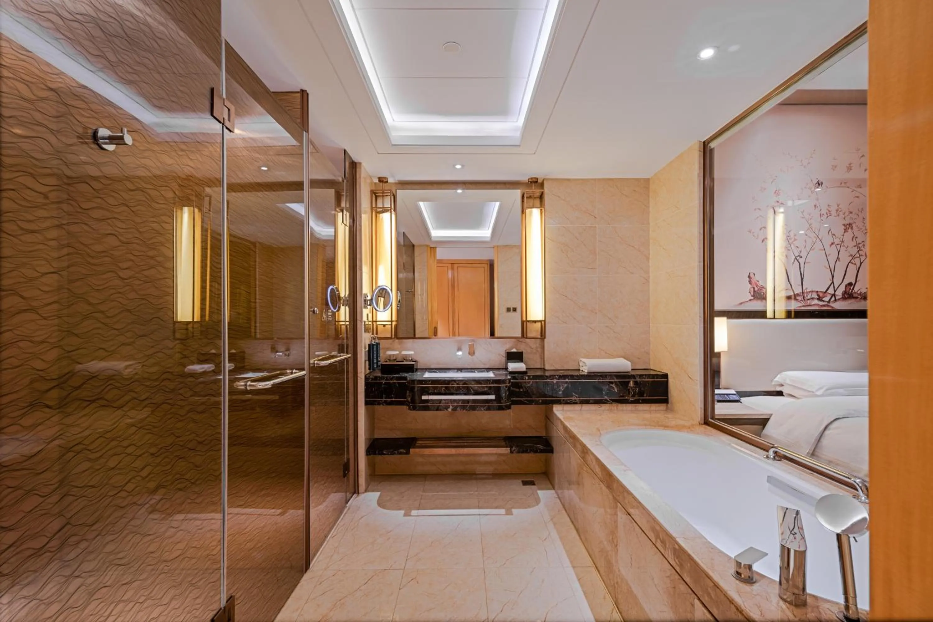 Photo of the whole room, Bed in Hilton Wuhan Yangtze Riverside