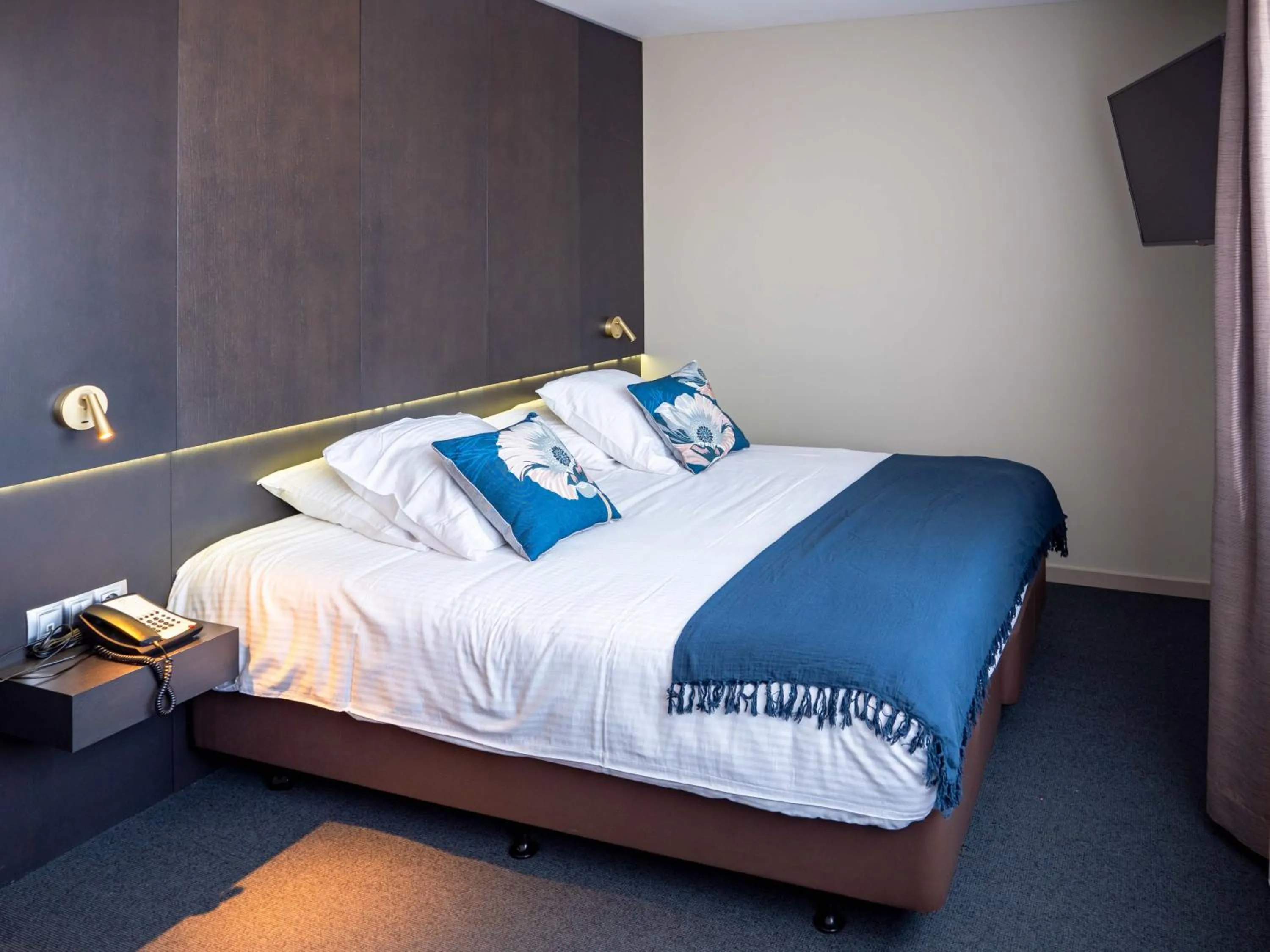 Bed in Tower Hotel Aalst