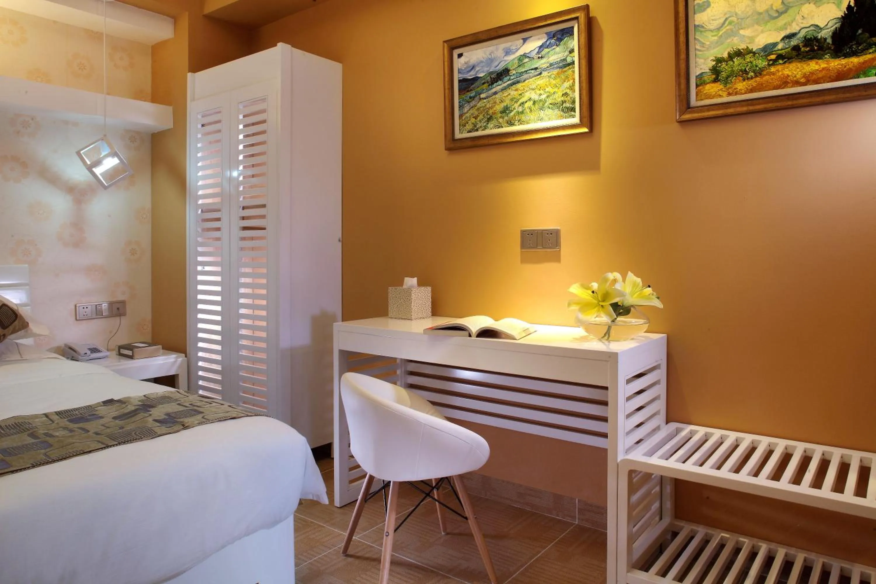 Bed in Care Hotel Coast Collection