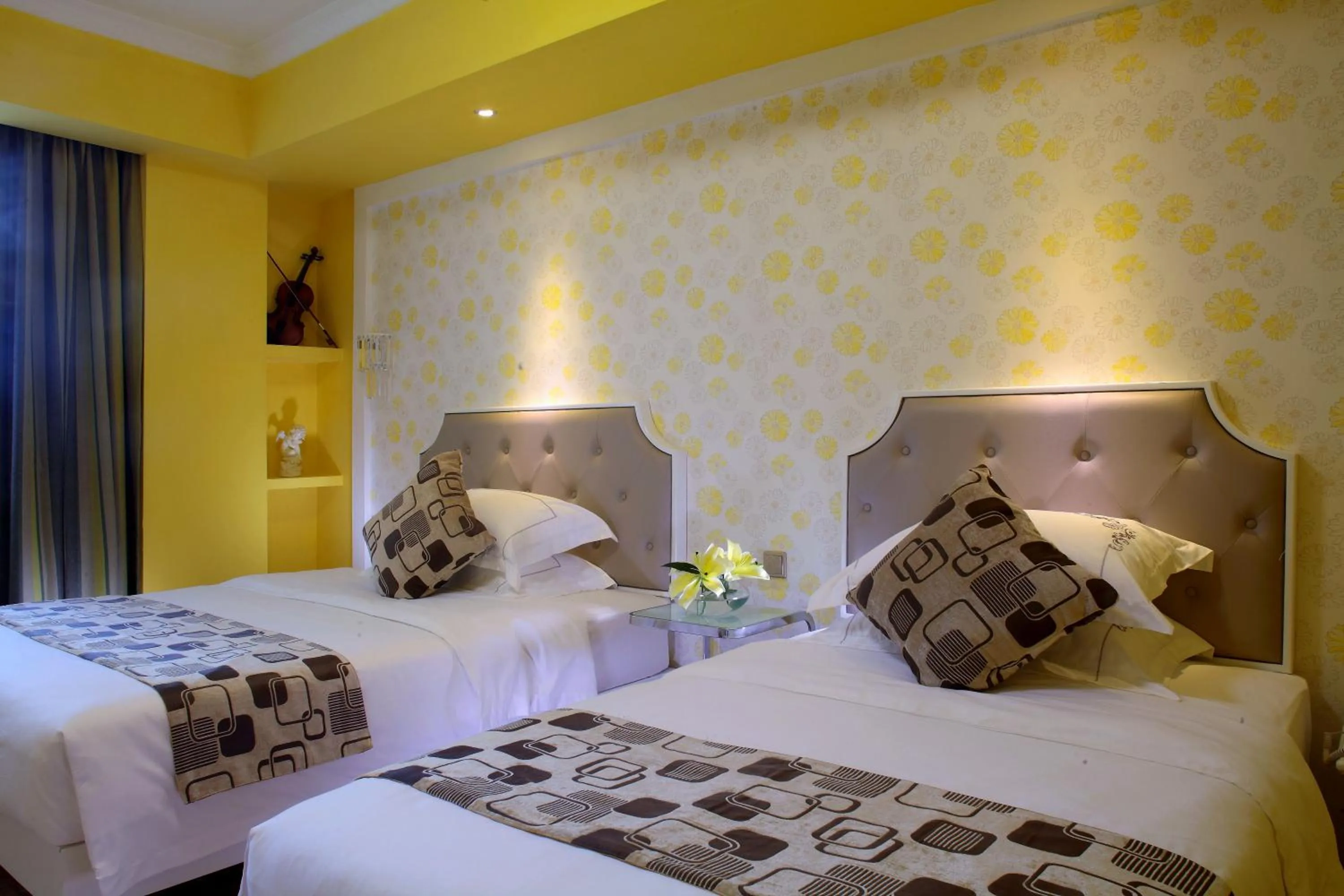 Bed in Care Hotel Coast Collection