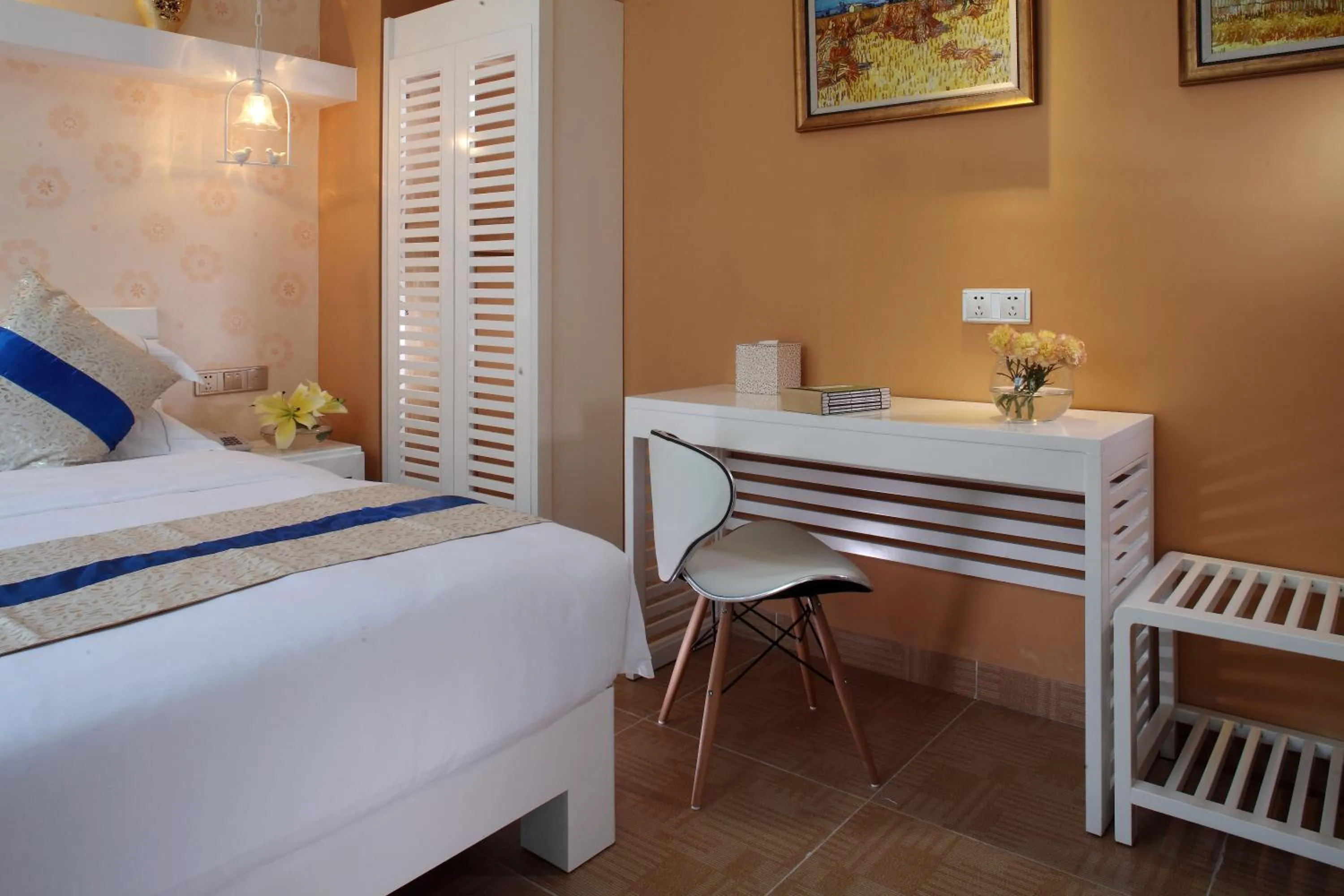 Bed in Care Hotel Coast Collection