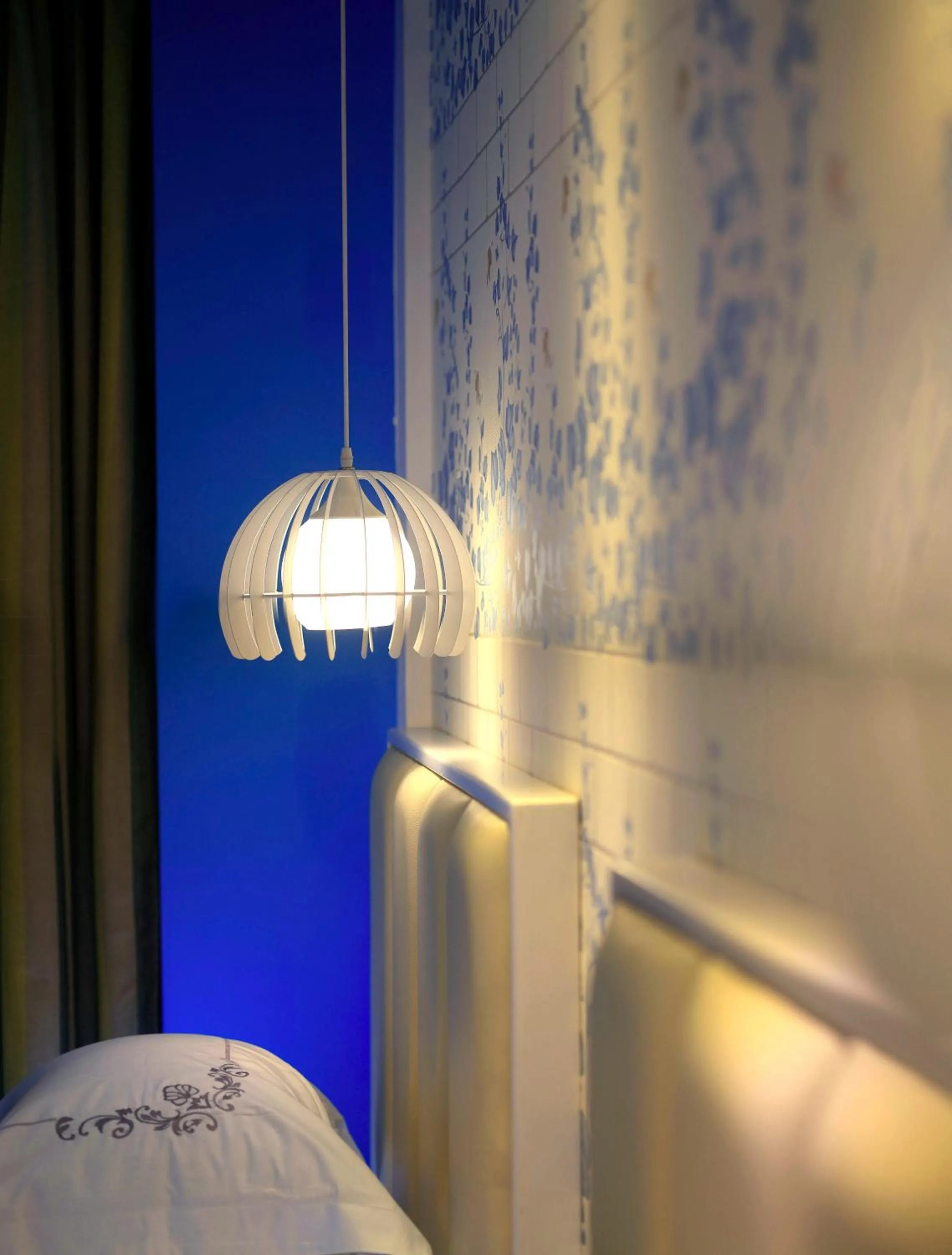 Bed in Care Hotel Coast Collection