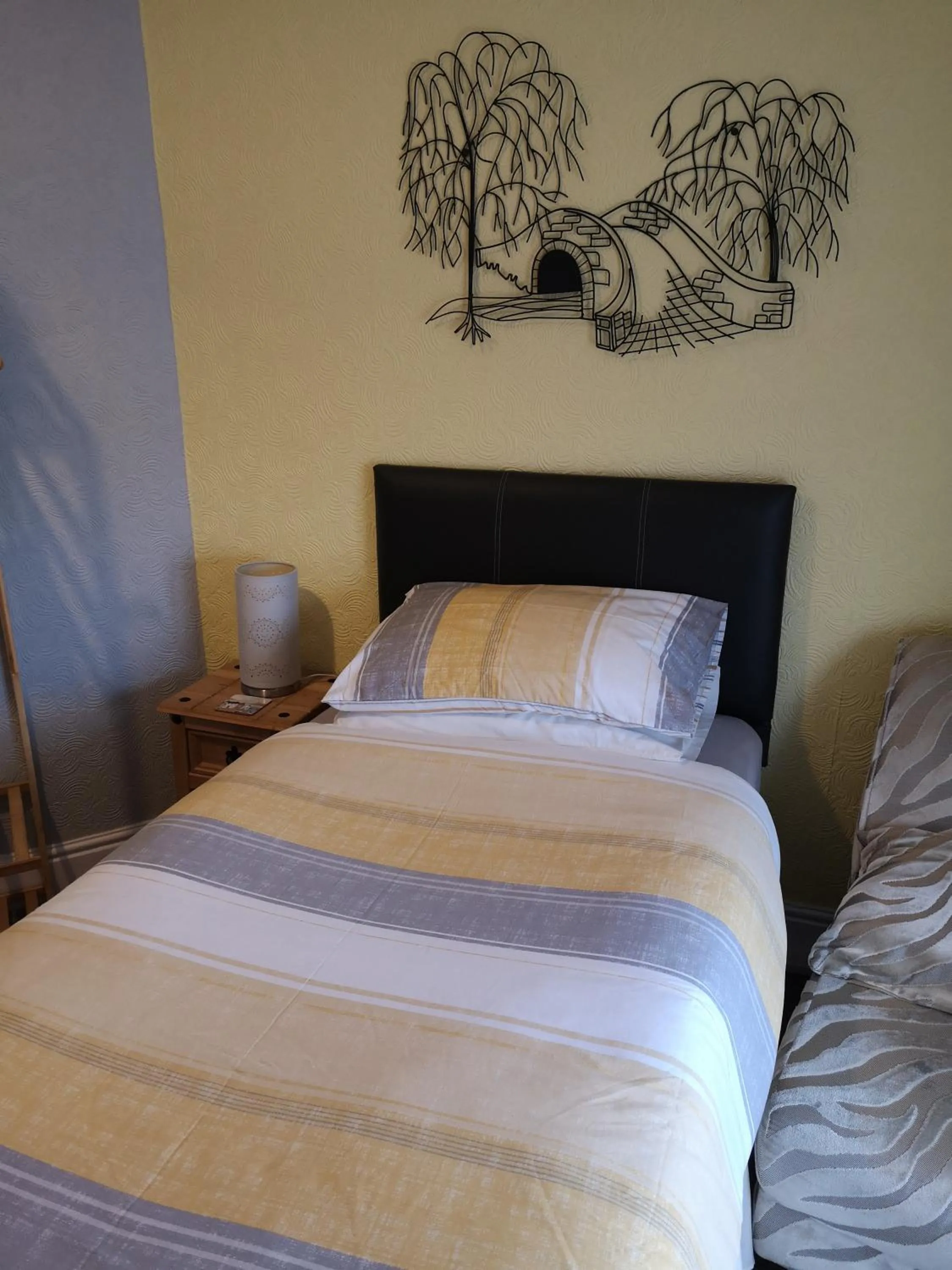 Bedroom, Bed in The Phoenix Guest House