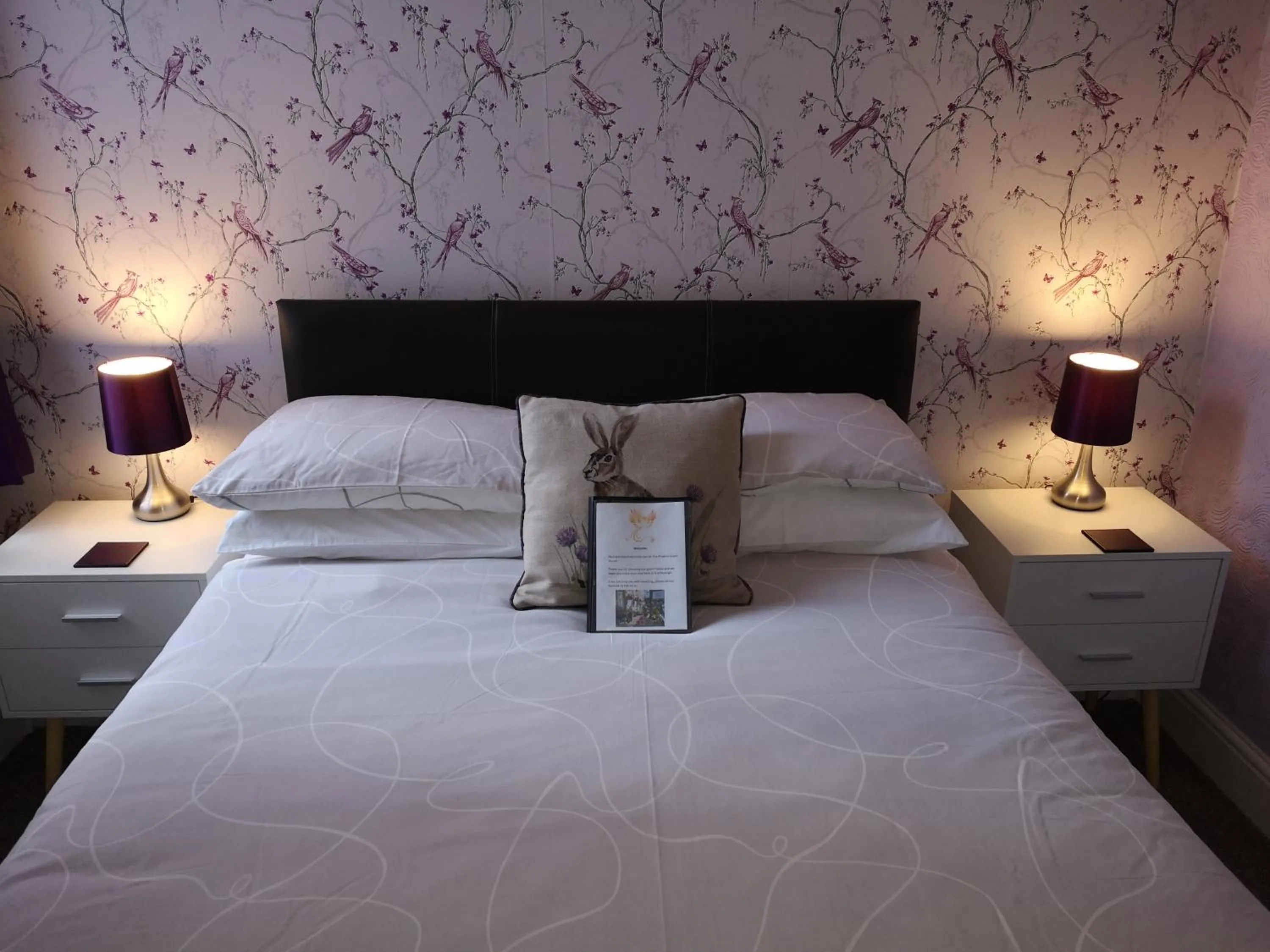 Bedroom, Bed in The Phoenix Guest House