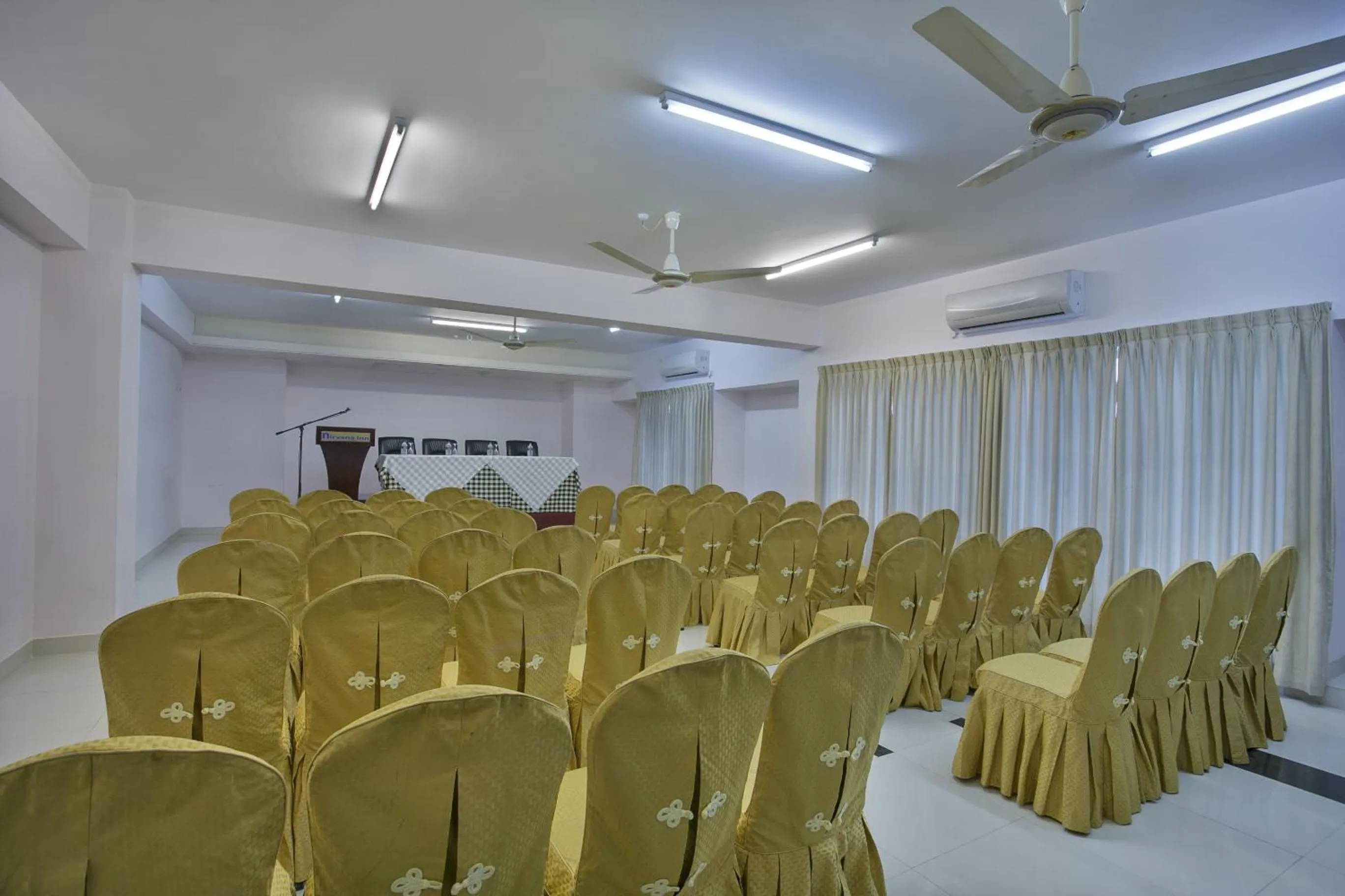 Banquet/Function facilities in Nirvana Inn