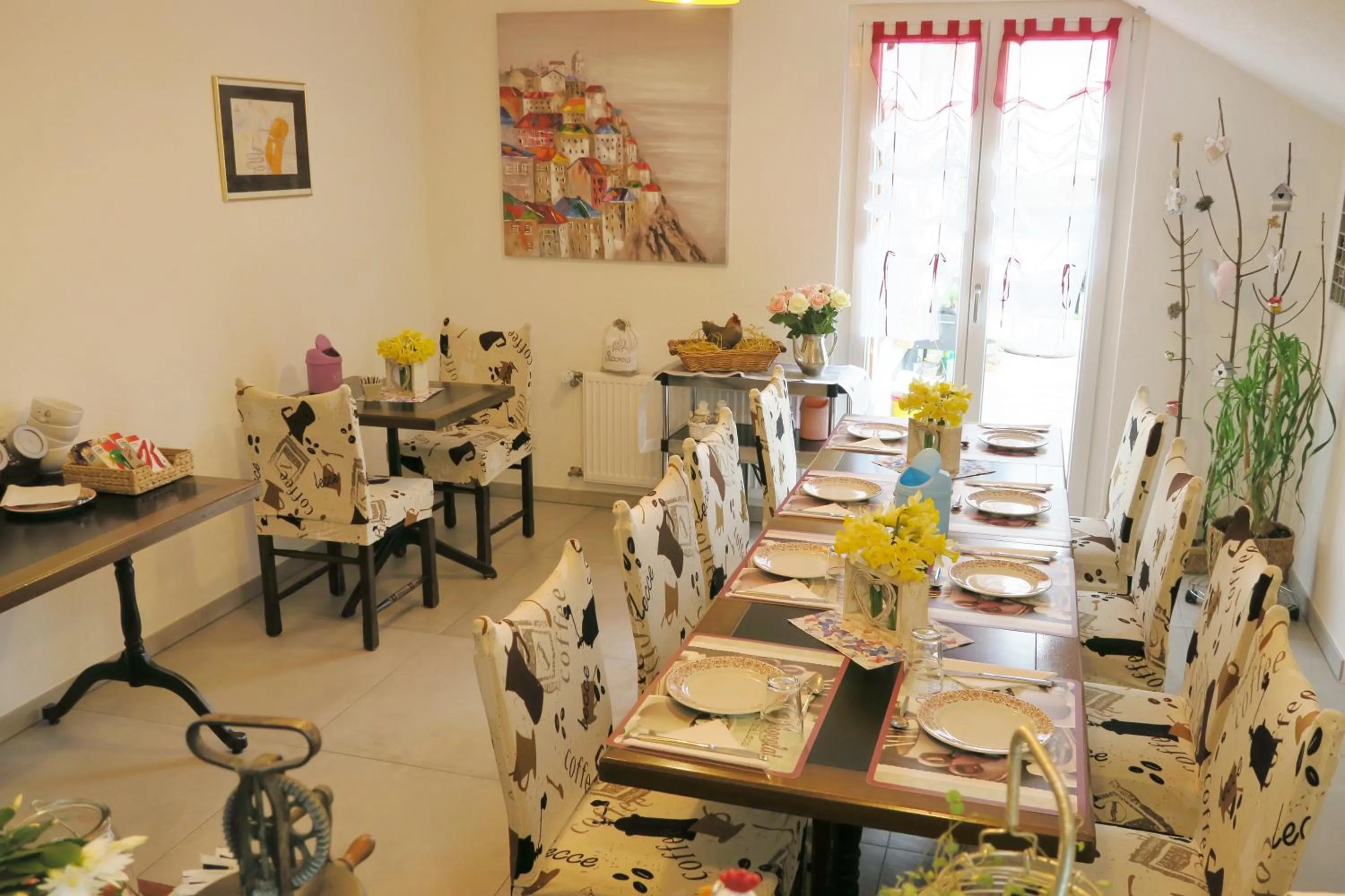 Dining area in L'Union B&B - Chambres d'hôtes