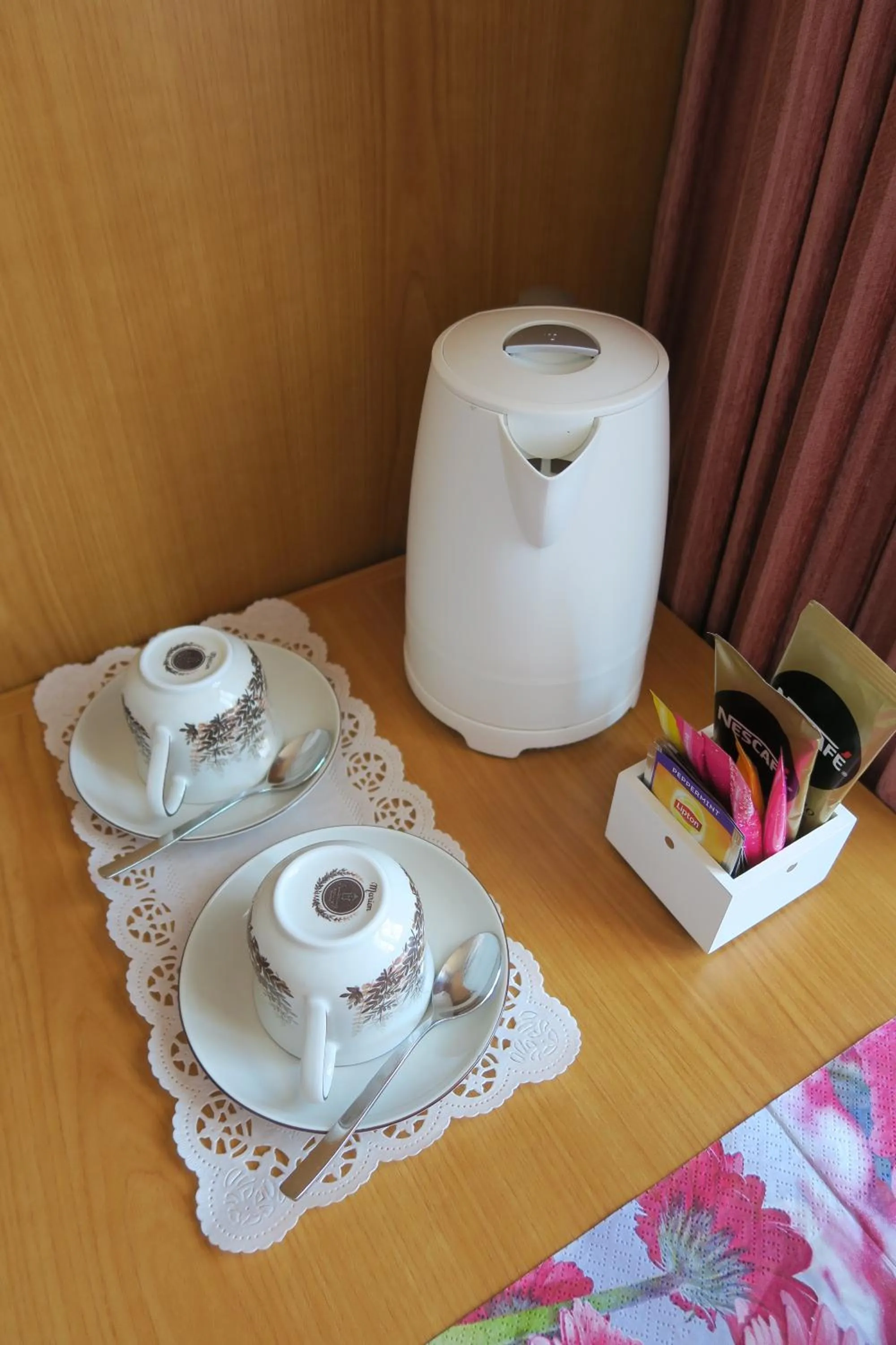 Coffee/tea facilities in L'Union B&B - Chambres d'hôtes