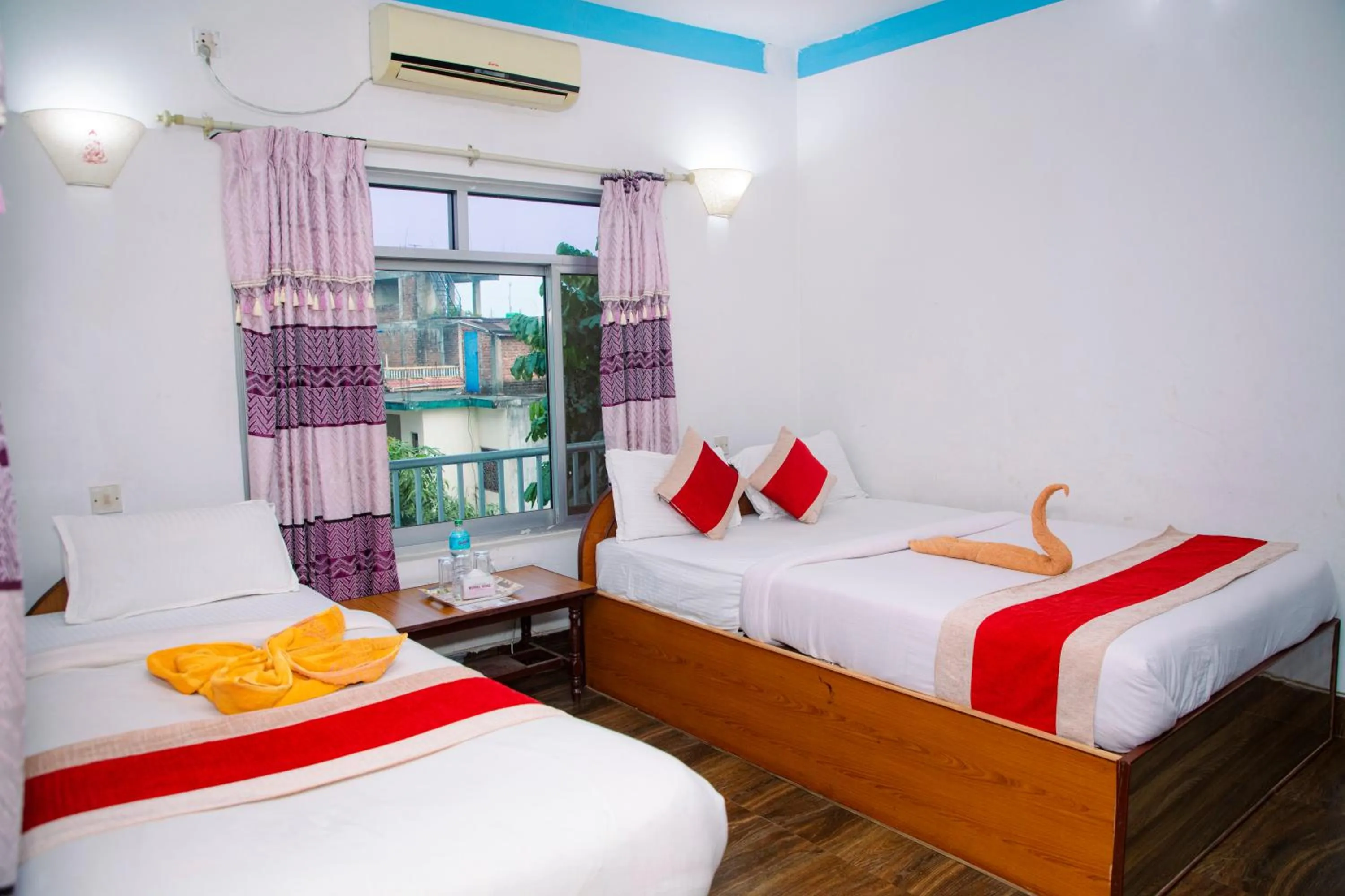 Bed in Hotel Shiva's Dream