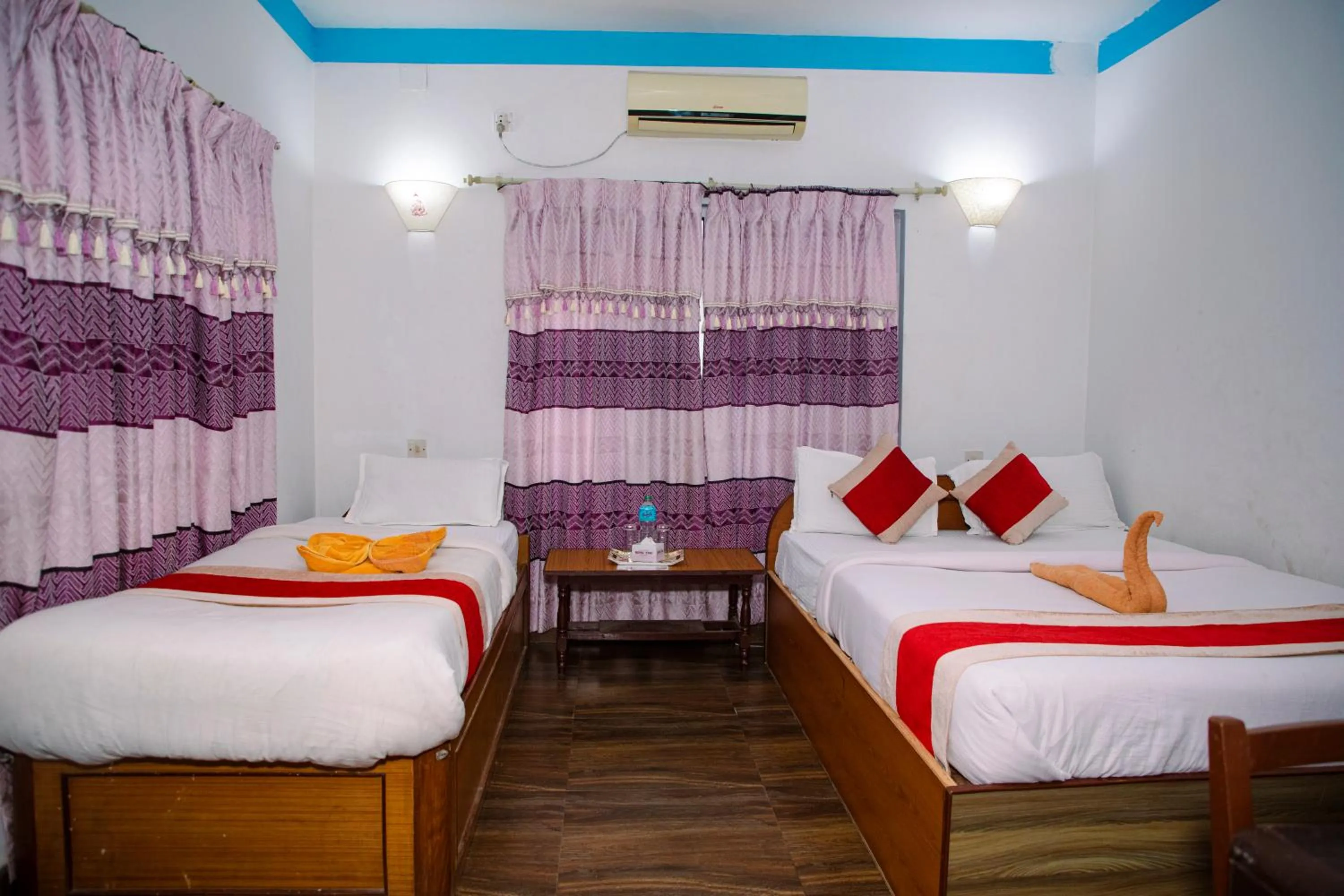 Bed in Hotel Shiva's Dream