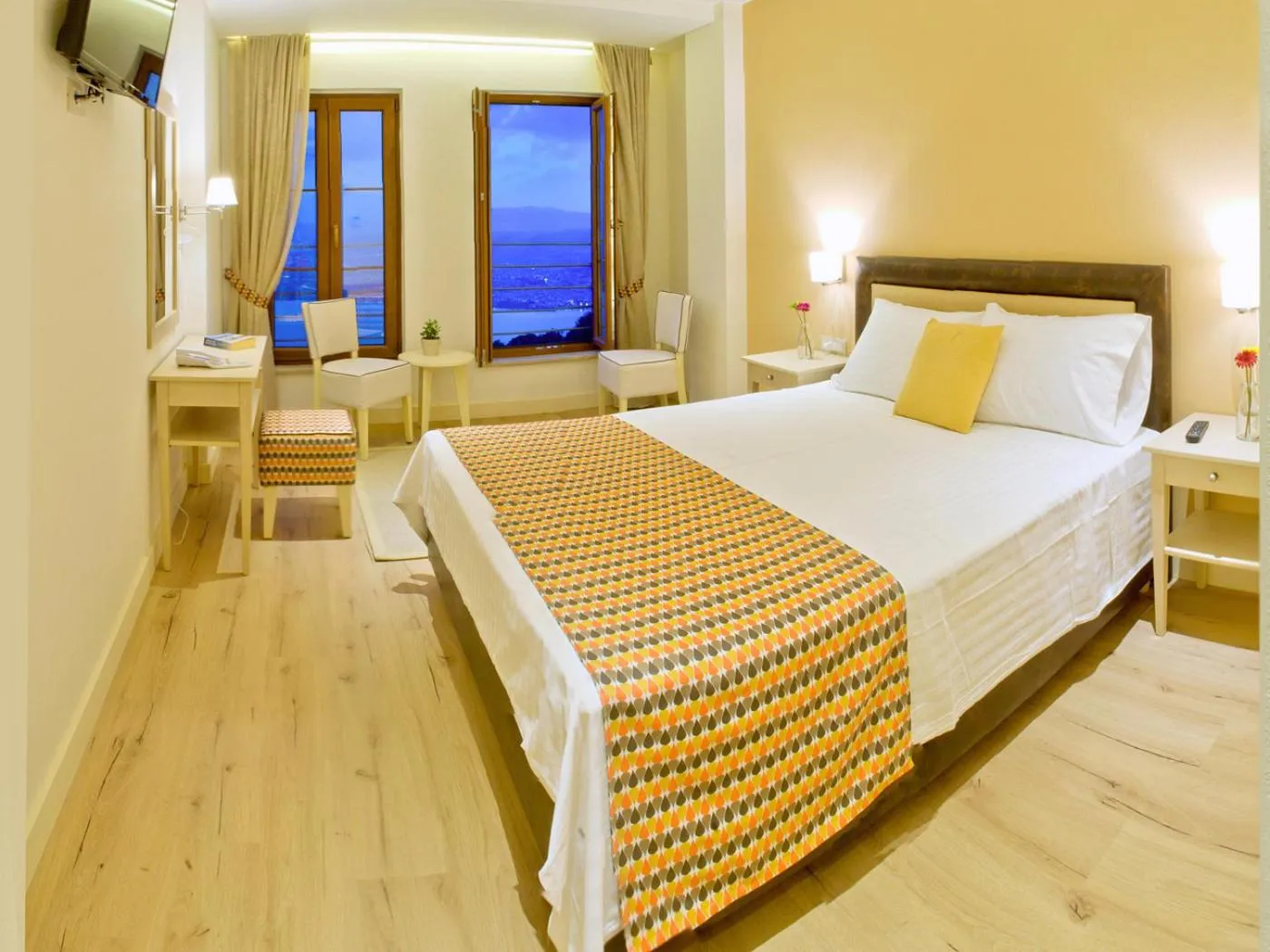 Bedroom, Bed in Arktos Hotel