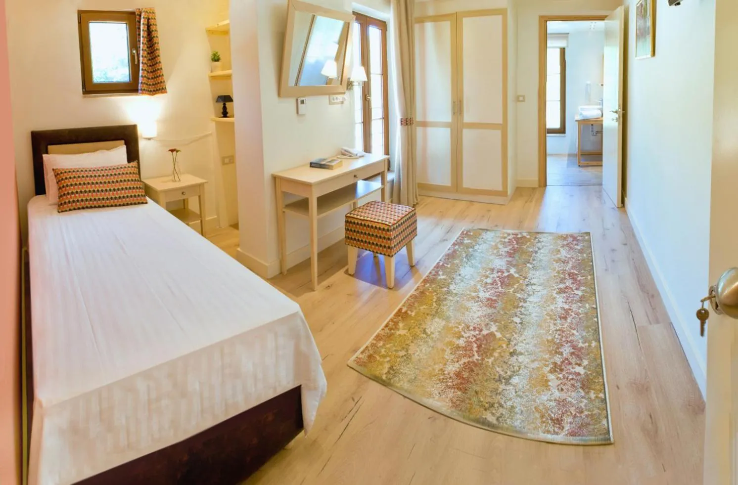 Photo of the whole room, Bed in Arktos Hotel