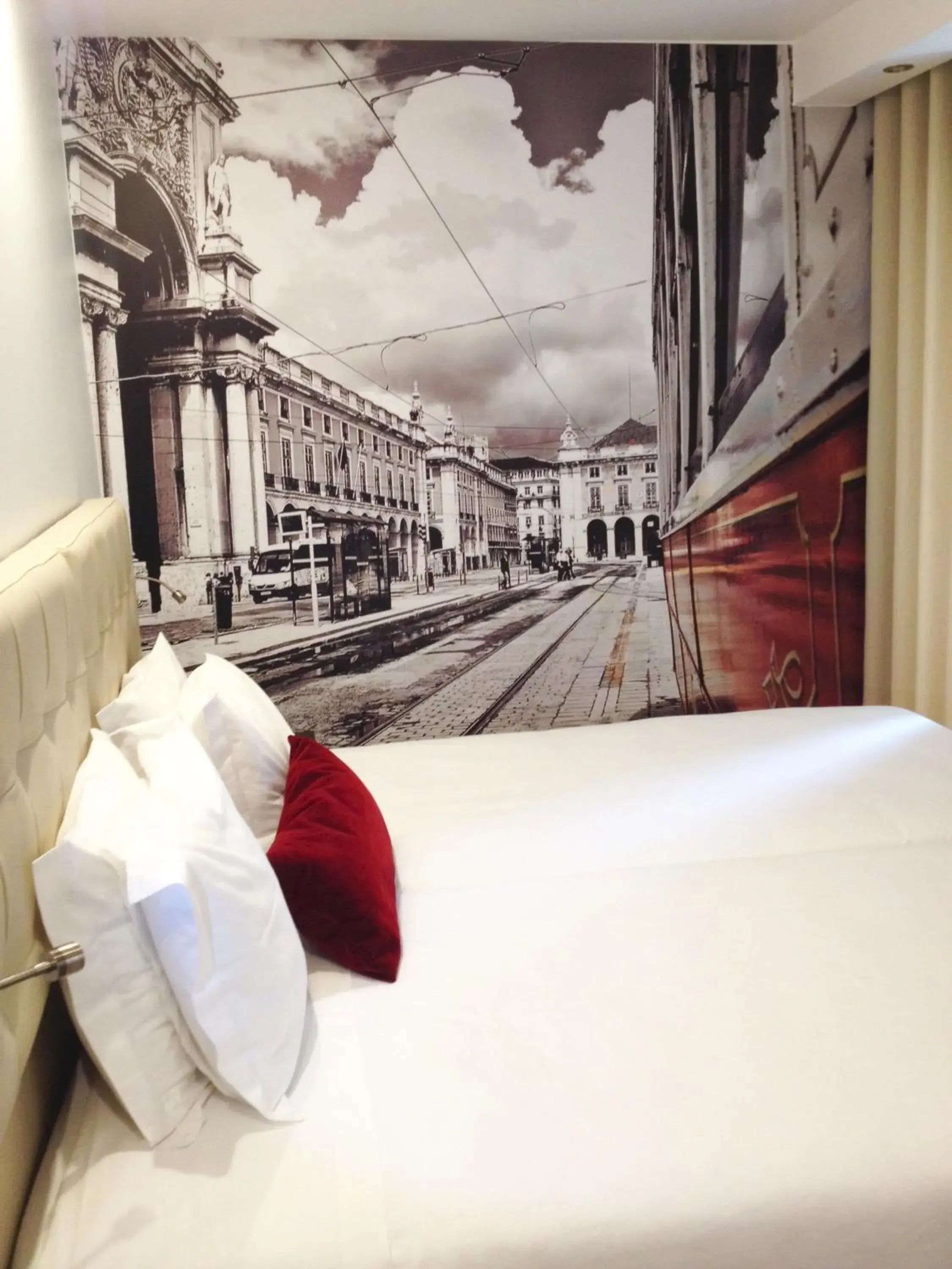 Twin Room without Kitchenette in Lisbon City Apartments & Suites by City Hotels Twin Room without Kitchenette in Lisbon City Apartments & Suites by City Hotels