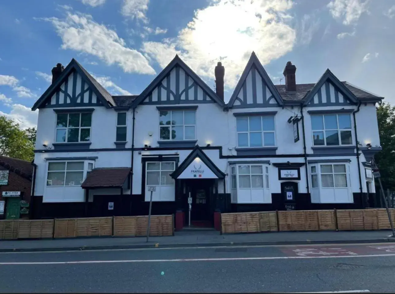 Standard Double Room with Shared Bathroom in The Prince Alfred Rooms Standard Double Room with Shared Bathroom in The Prince Alfred Rooms