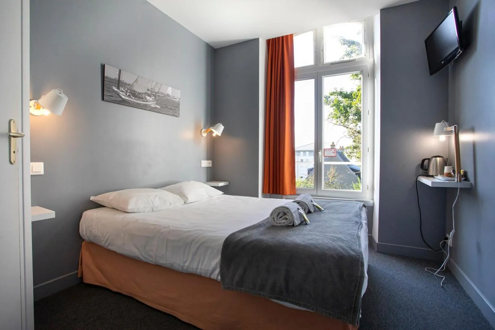 Bed in Au Bout Du Quai