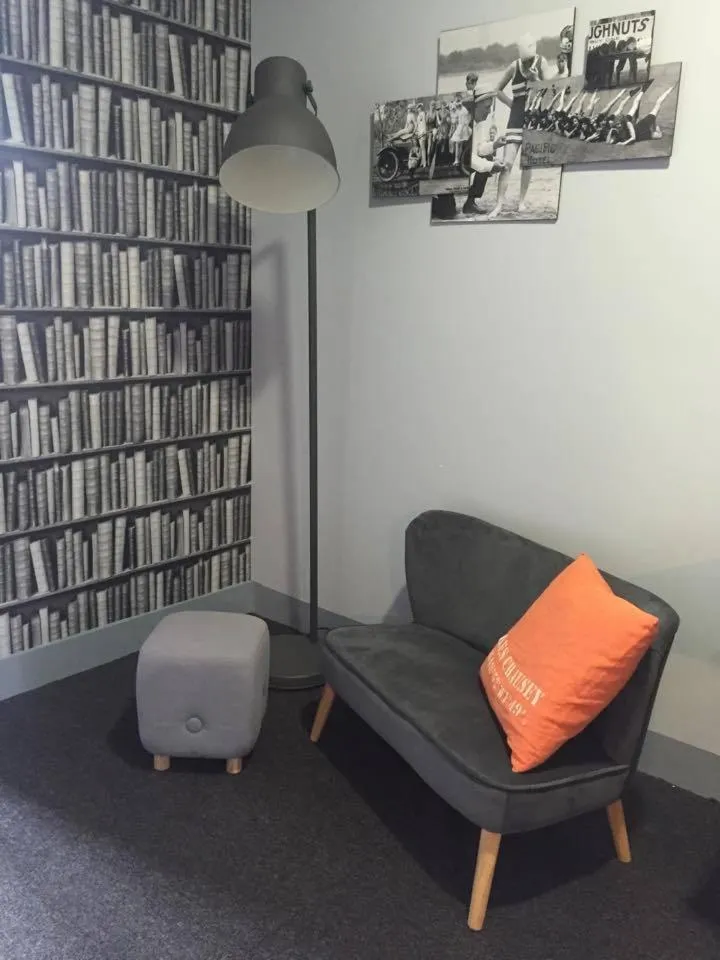 Lounge or bar in Au Bout Du Quai