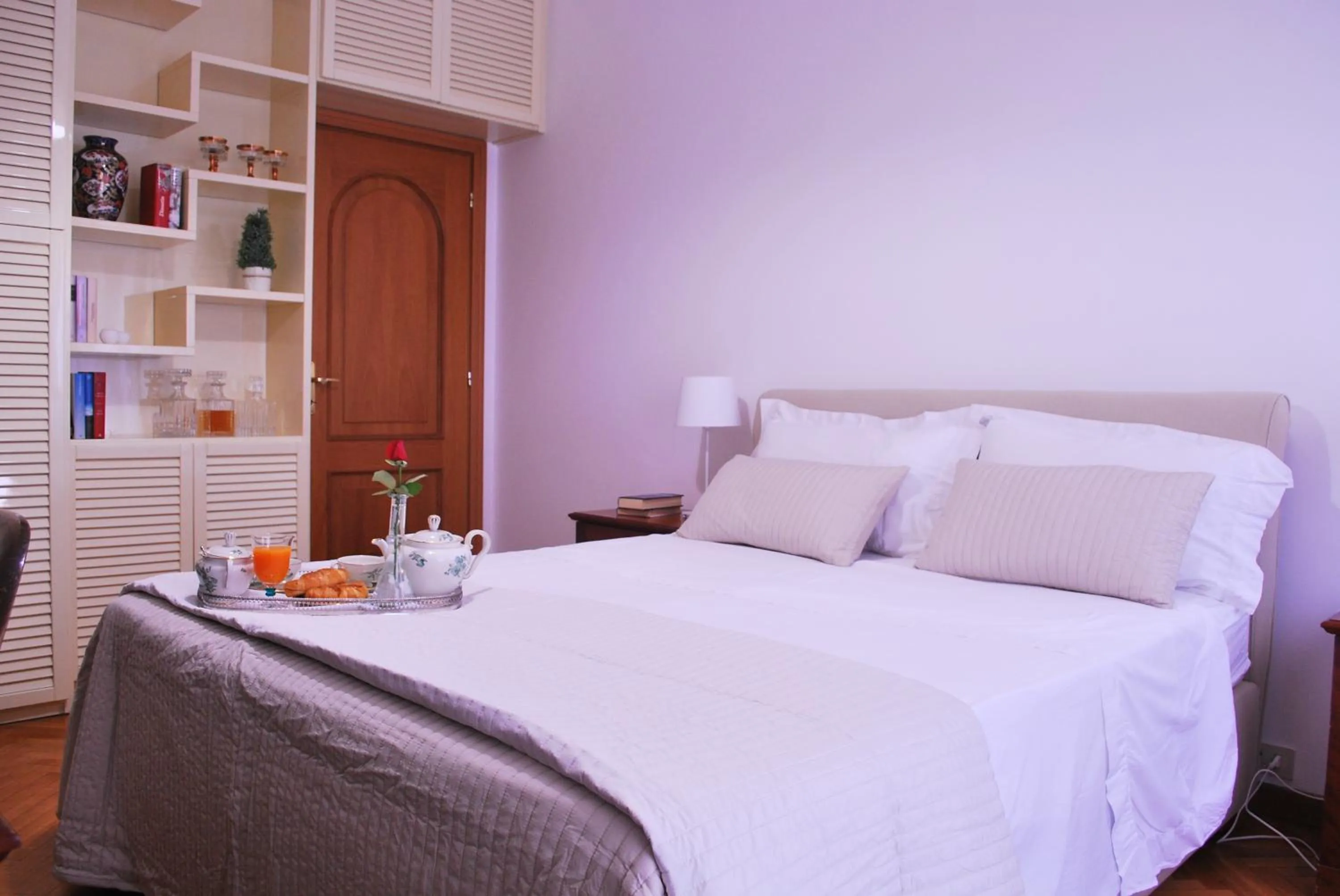 Bedroom, Bed in Attico 203