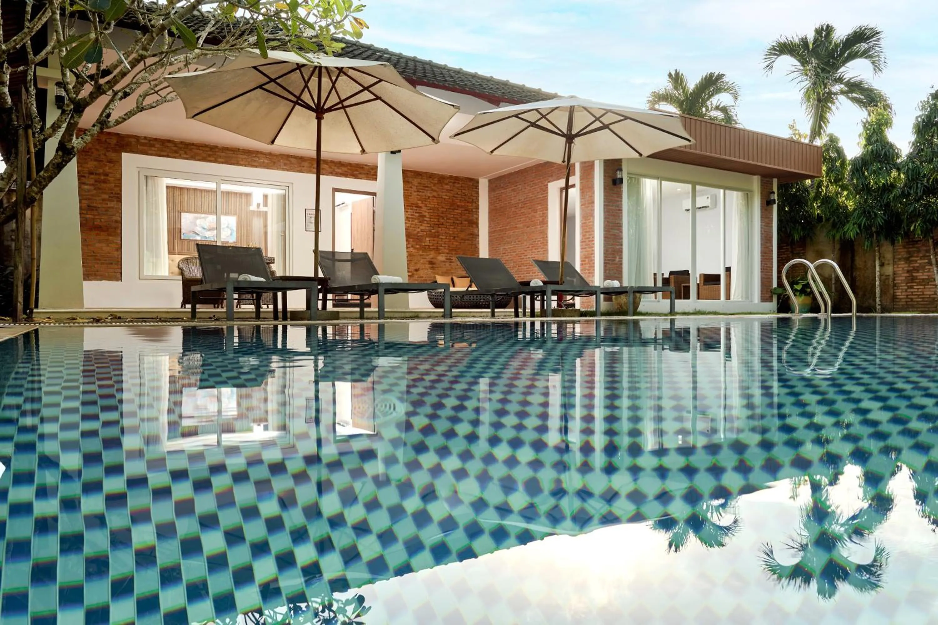 Pool view in Famiana Green Villa - Complimentary Airport Shuttle