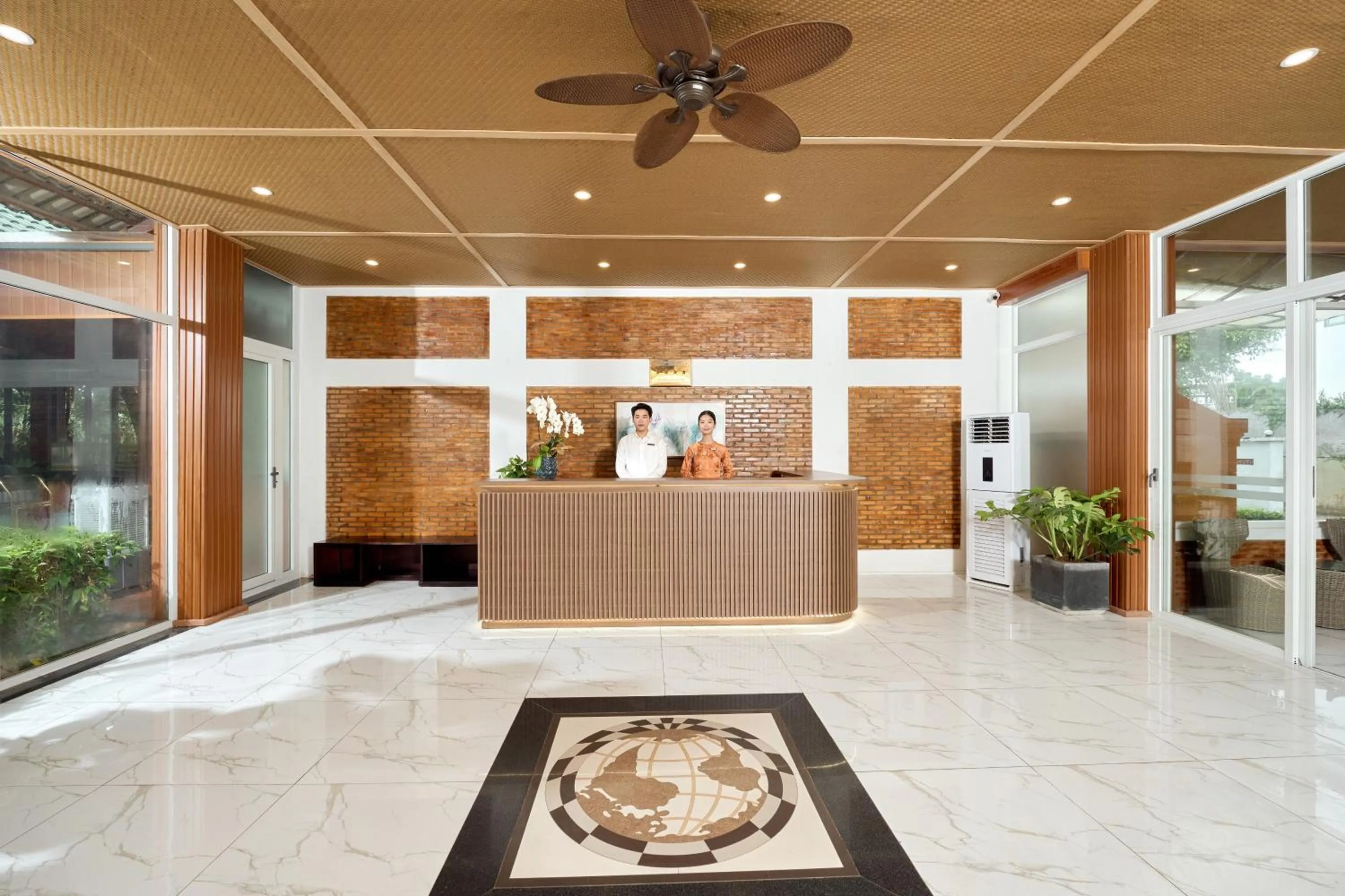 Lobby or reception in Famiana Green Villa - Complimentary Airport Shuttle