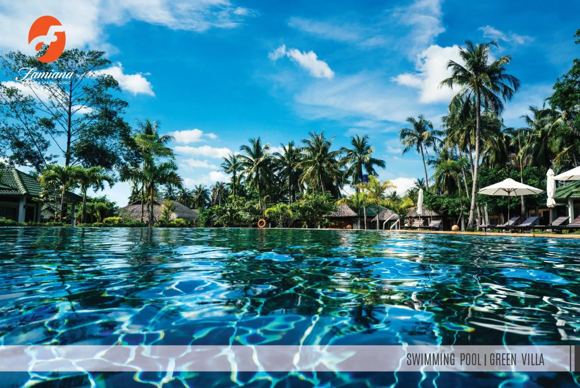 Swimming pool in Famiana Green Villa - Complimentary Airport Shuttle