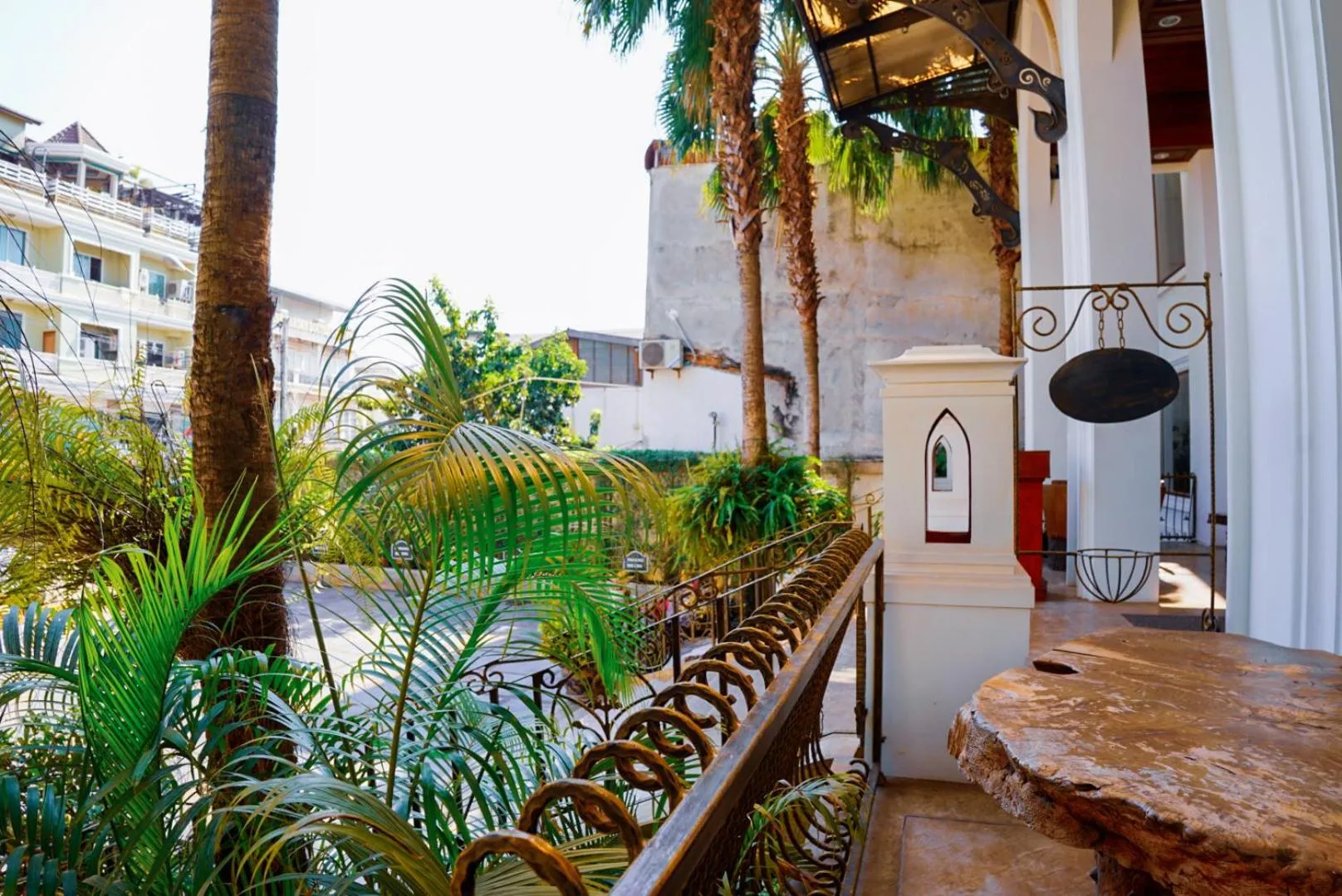 Property building in Capitol Residence