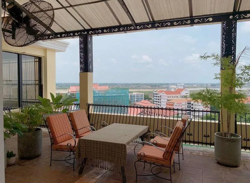 Breakfast in Capitol Residence