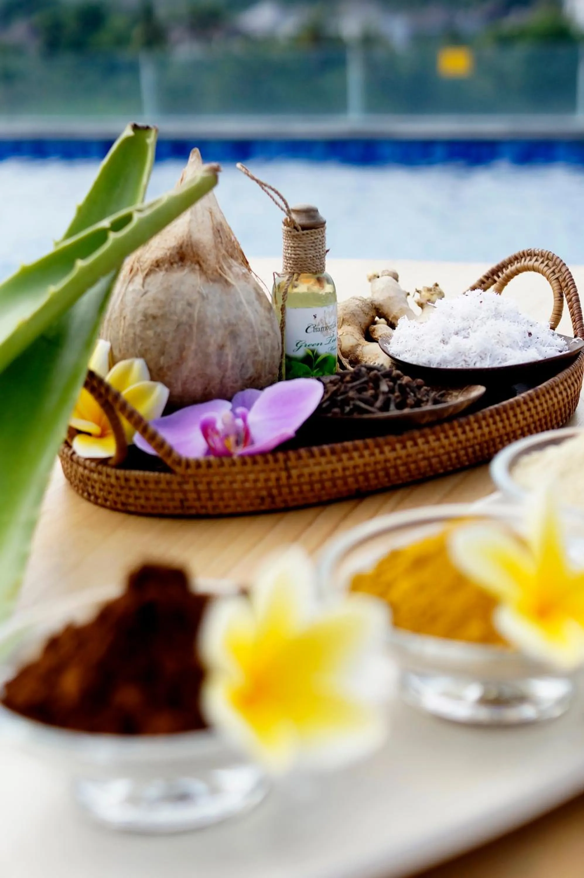 Massage in Koa D Surfer Hotel