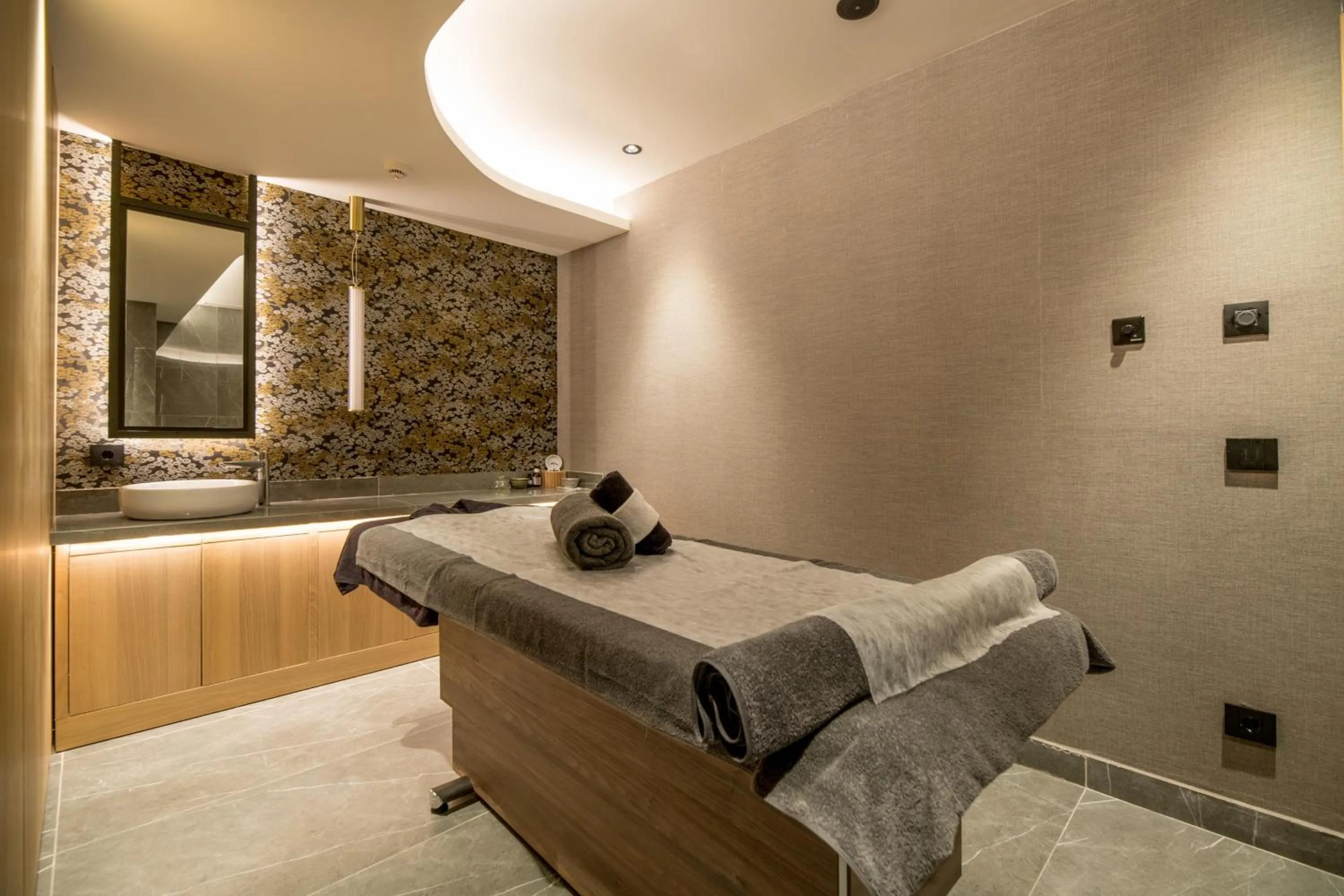 Spa and wellness centre/facilities in SENSEANA Sea Side Resort & Aquadventure