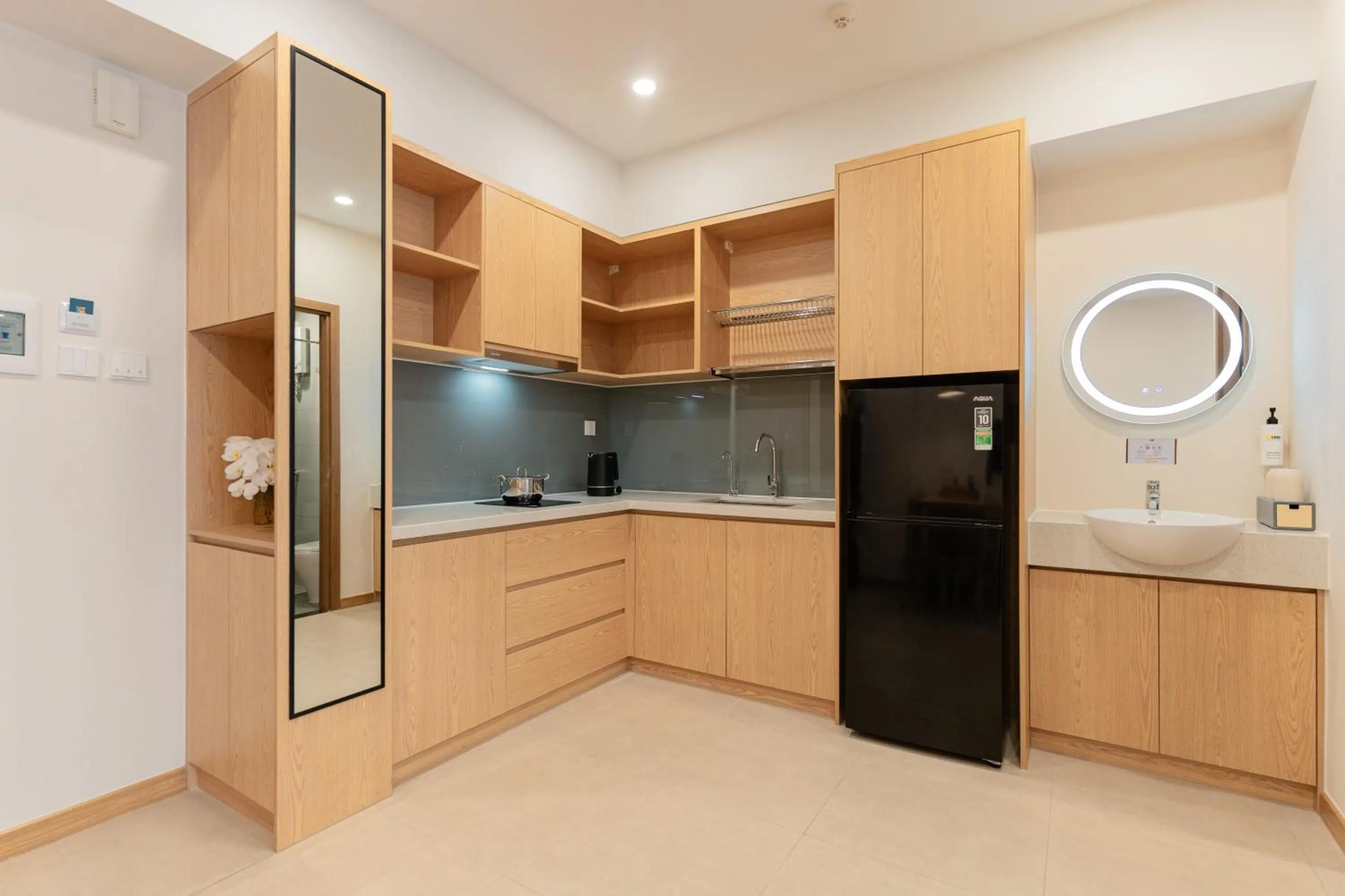Kitchen or kitchenette in Bcons City Hotel